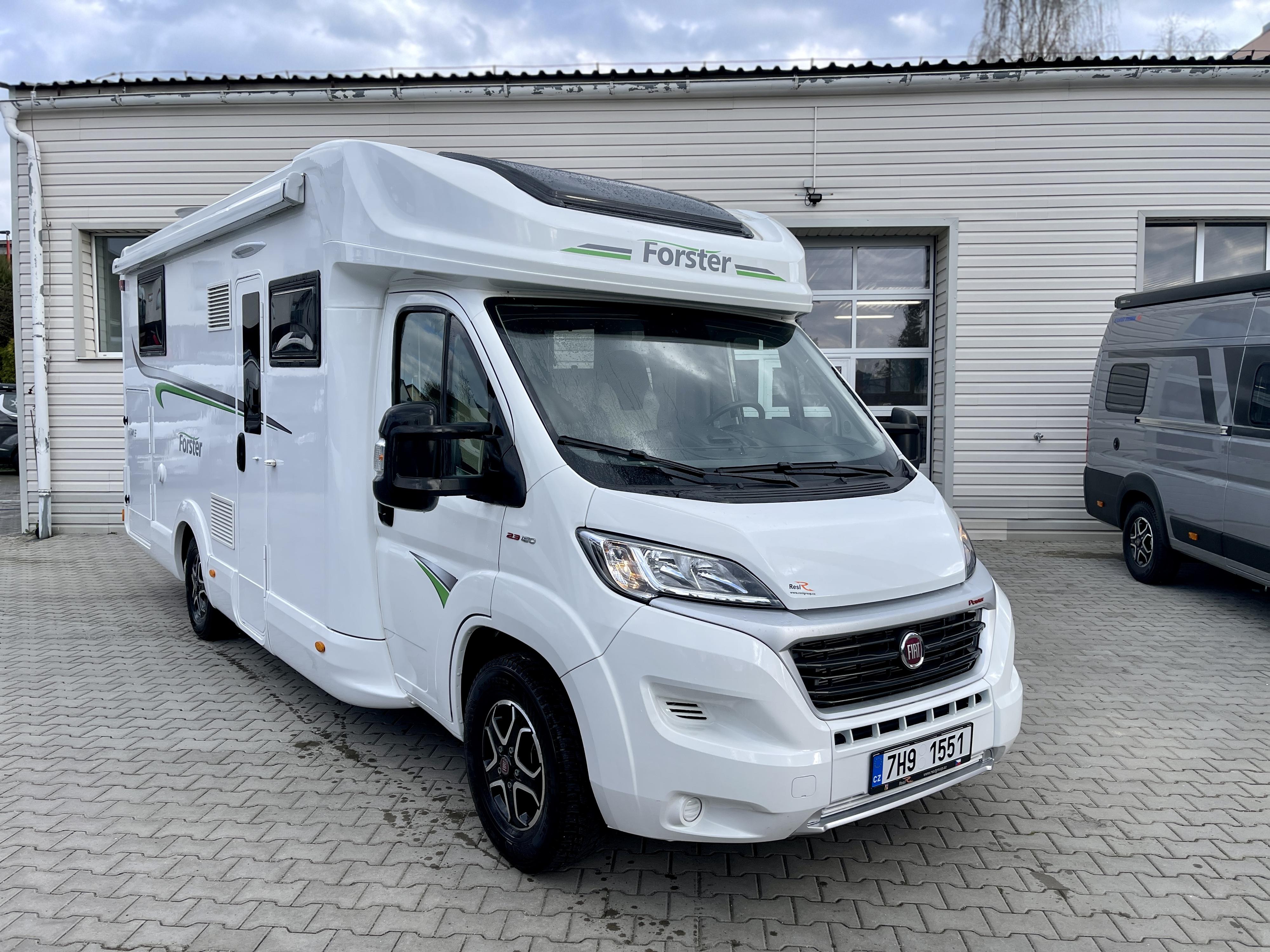 Pronájem obytného vozidla FORSTER 745 EB - PO02