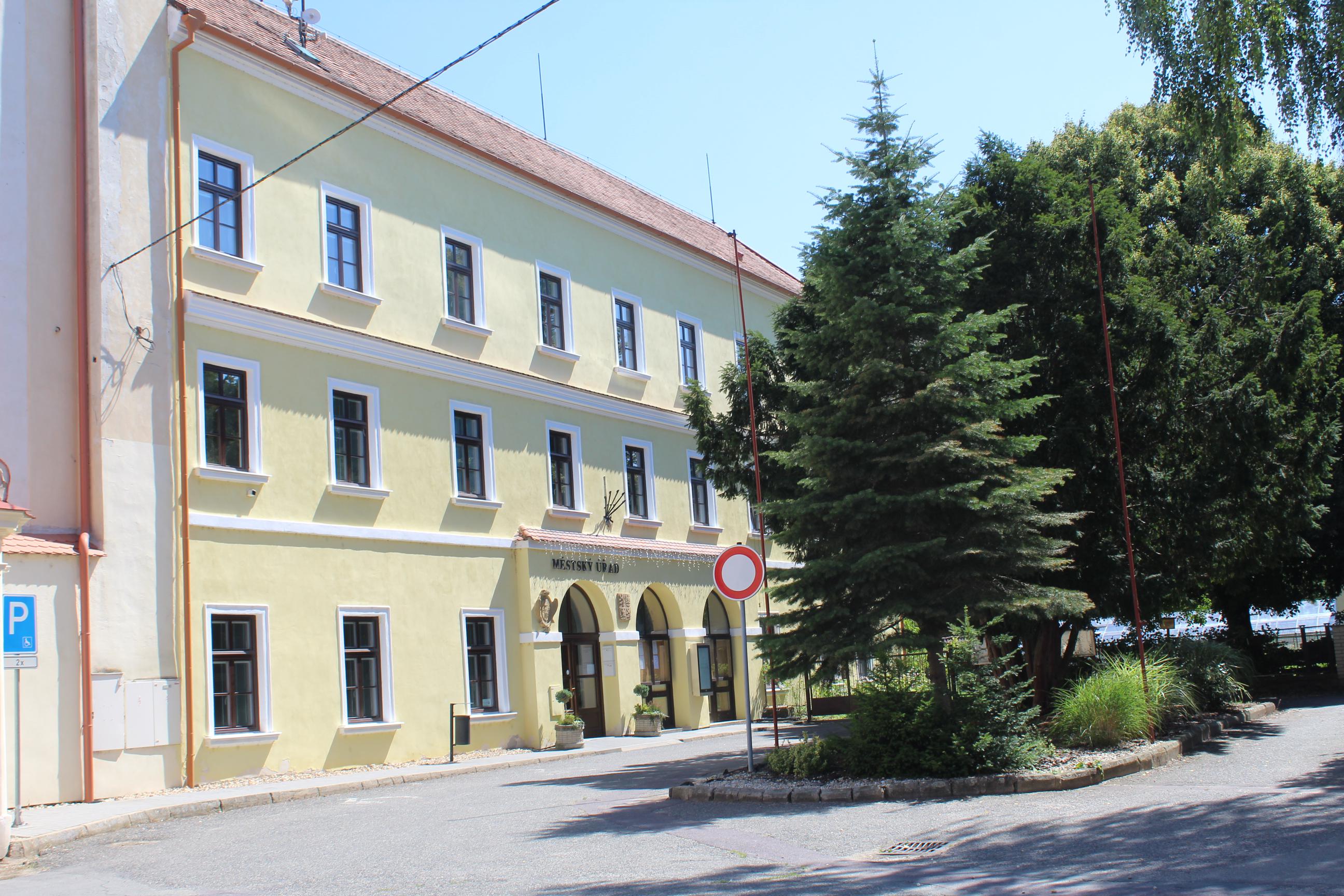 Moravský Krumlov - městský úřad foto 2