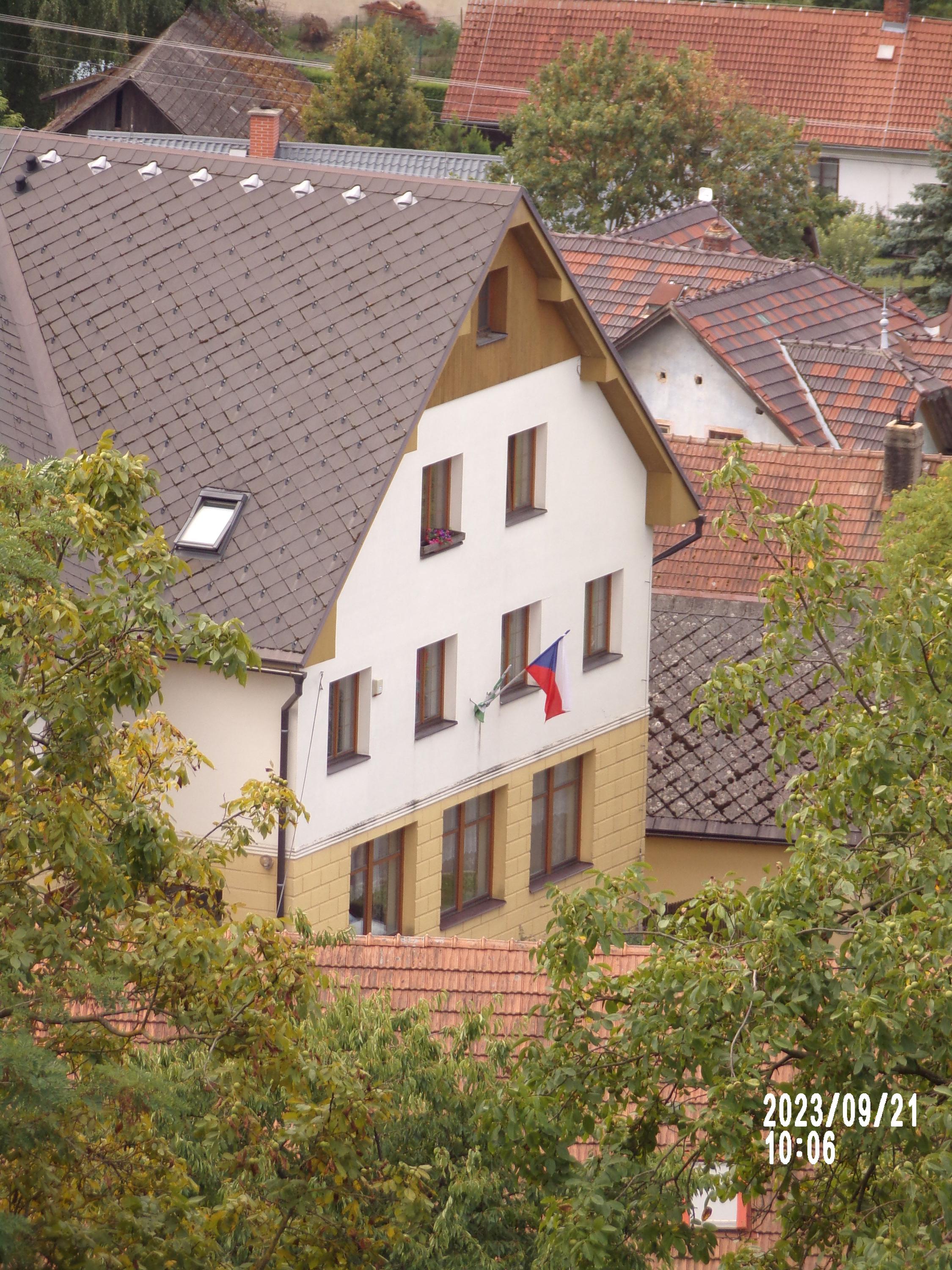 Vyskeř - obecní úřad foto 3