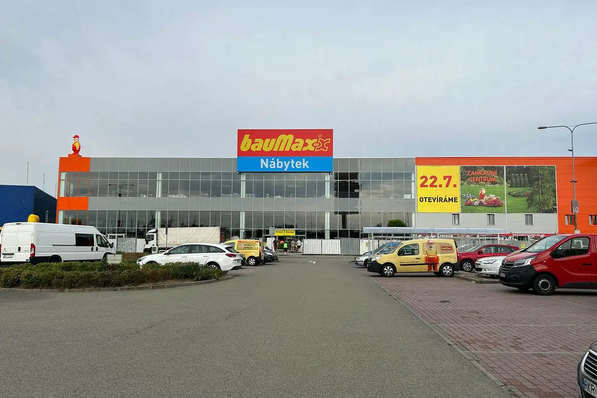 bauMax