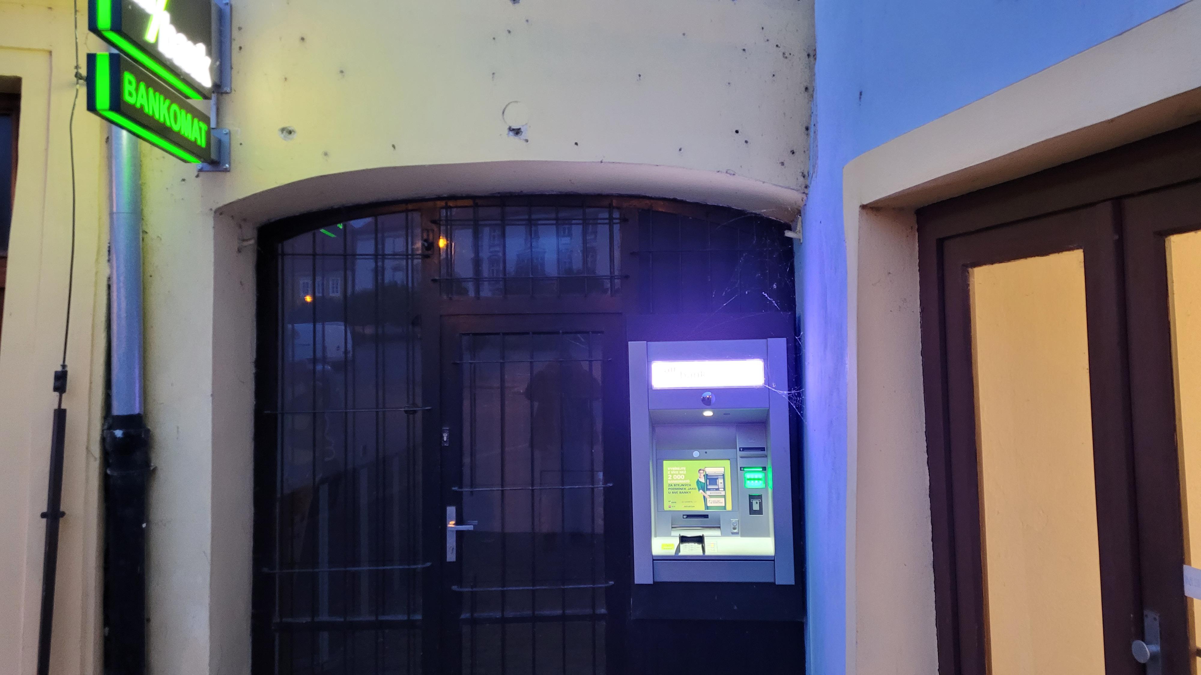 Bankomat Air Bank foto 2