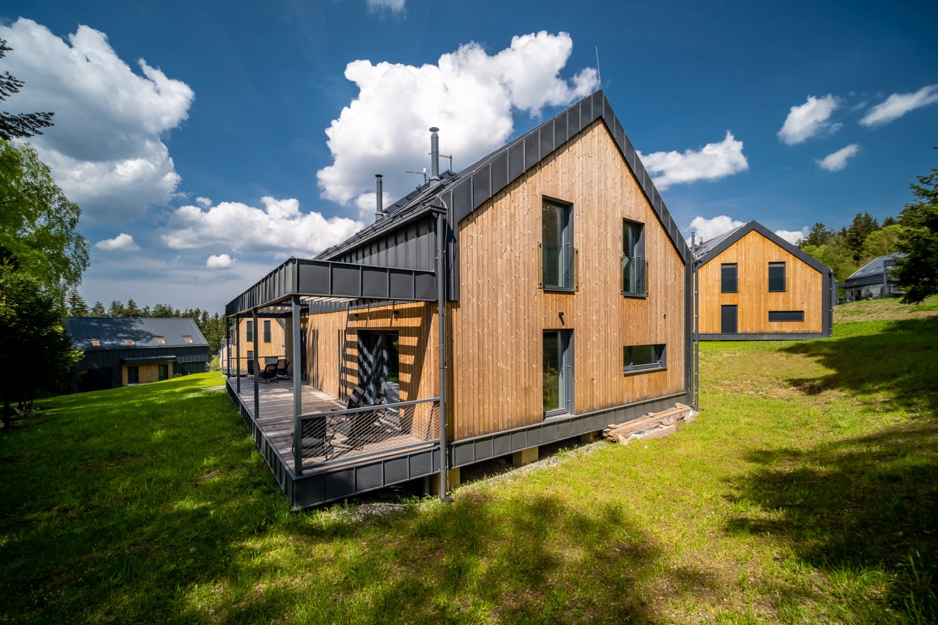 Dům U Hájenky 432/1 (12L)