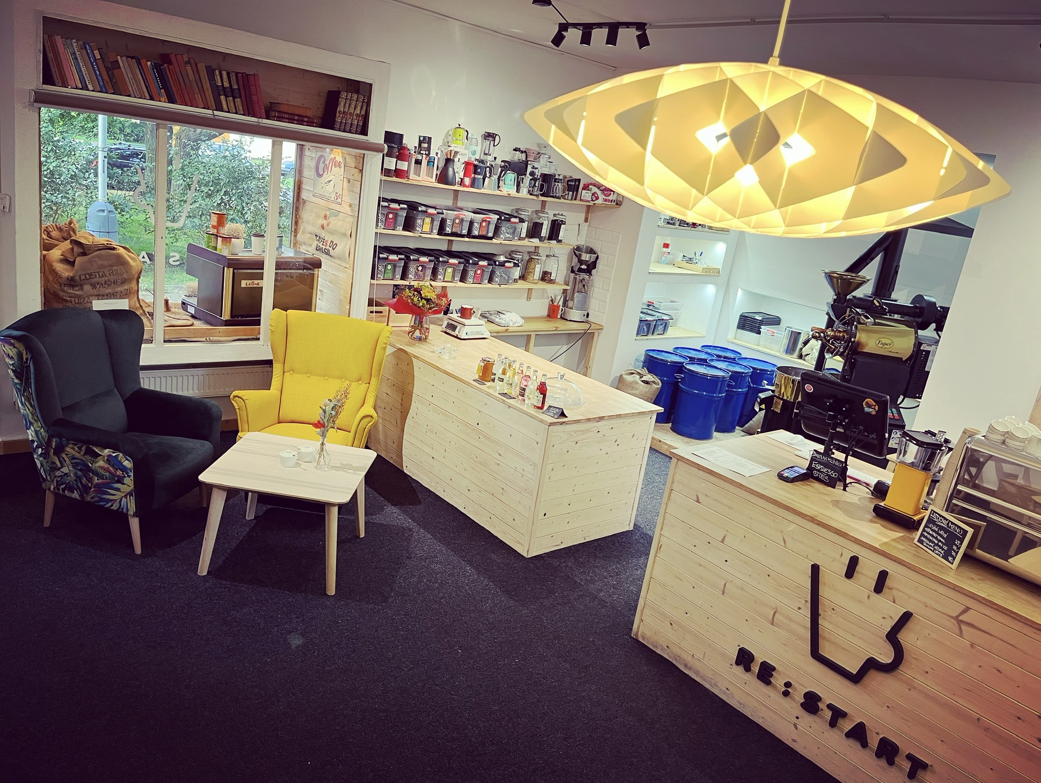 RE:START pražírna s kavárnou foto 4