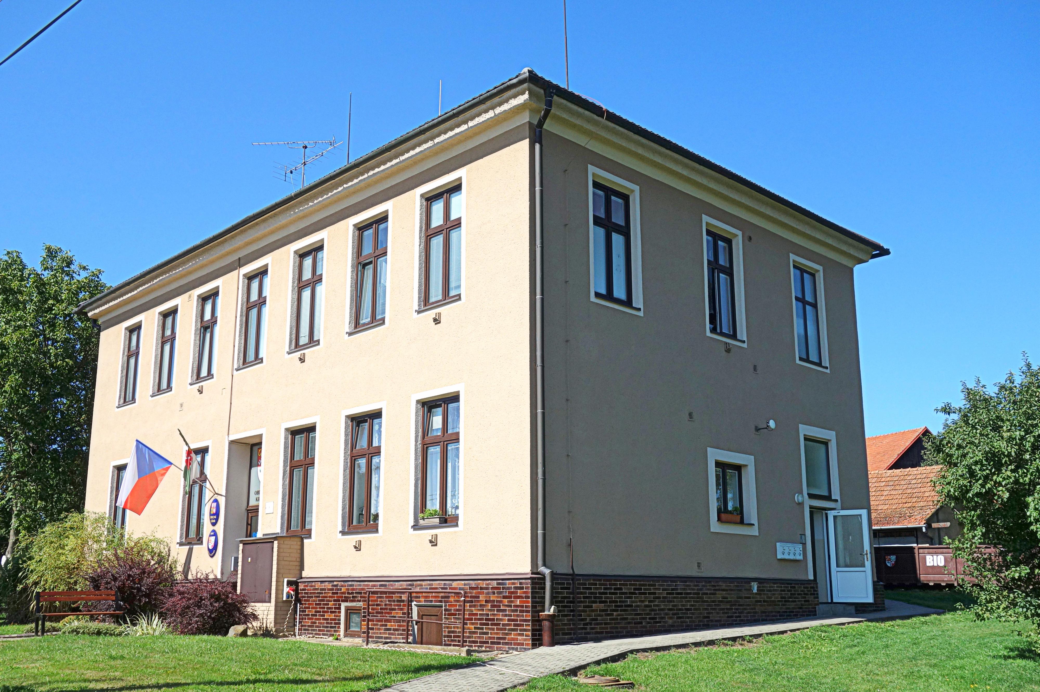 Krásněves - obecní úřad