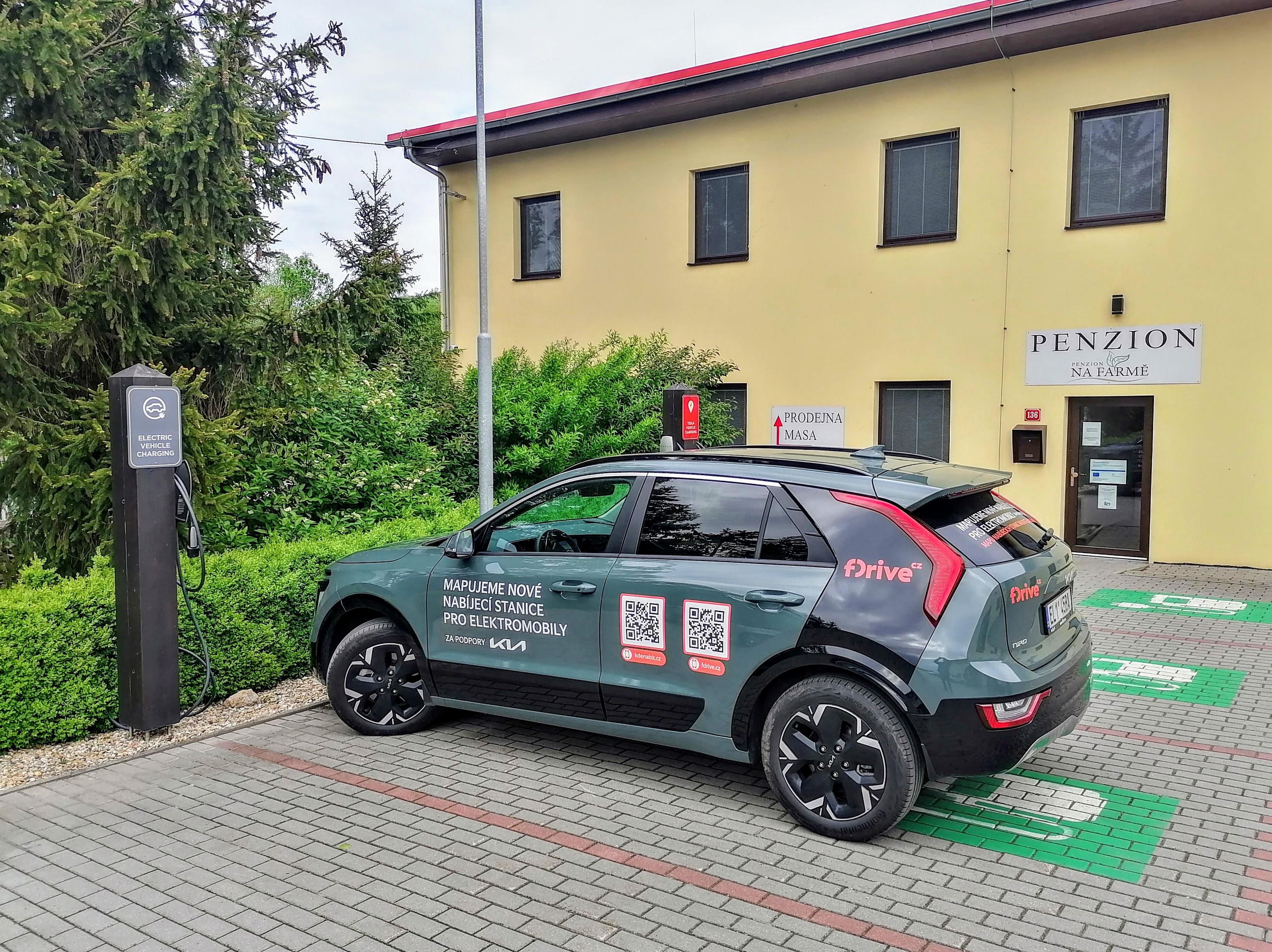 Hotel Na Farmě - Nabíjecí stanice foto 3