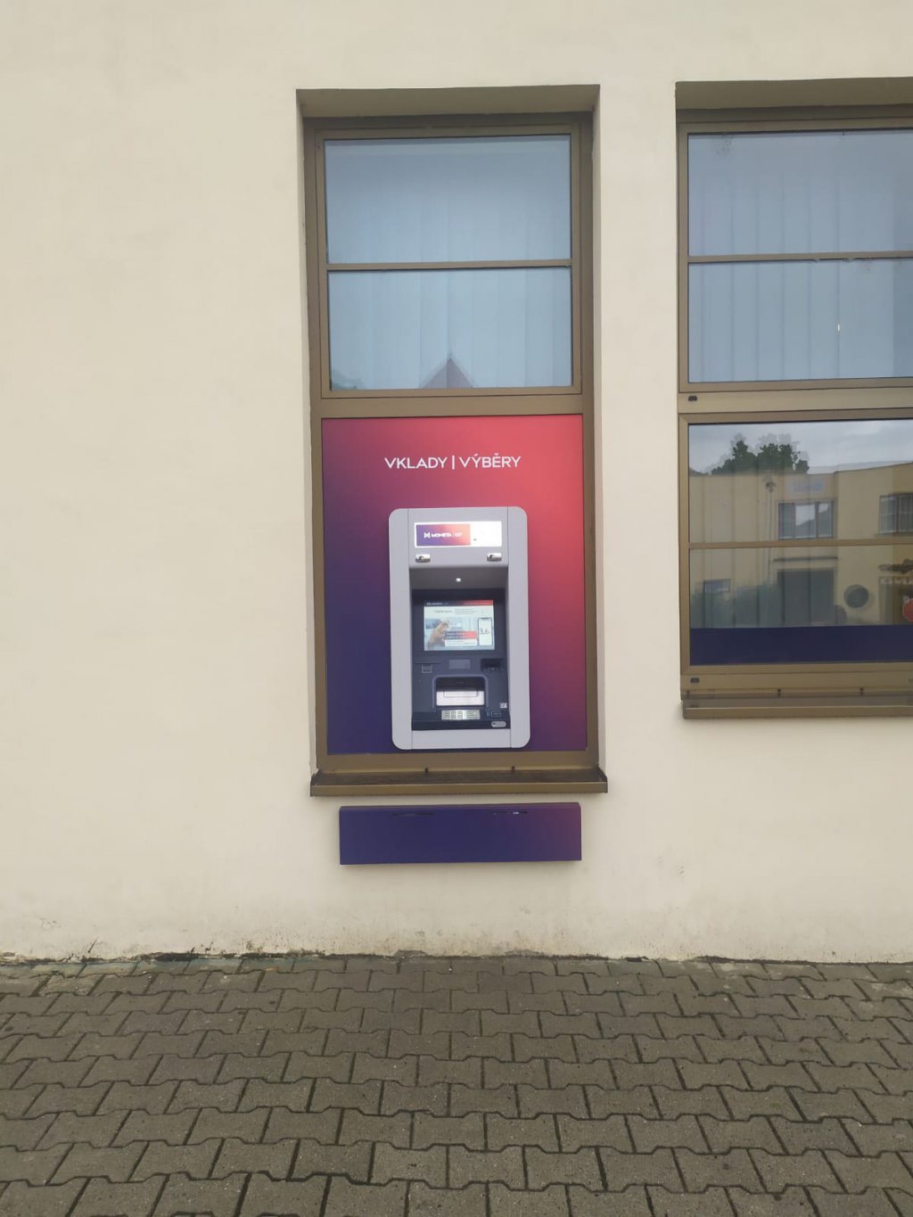 Bankomat MONETA Money Bank vkladový foto 2