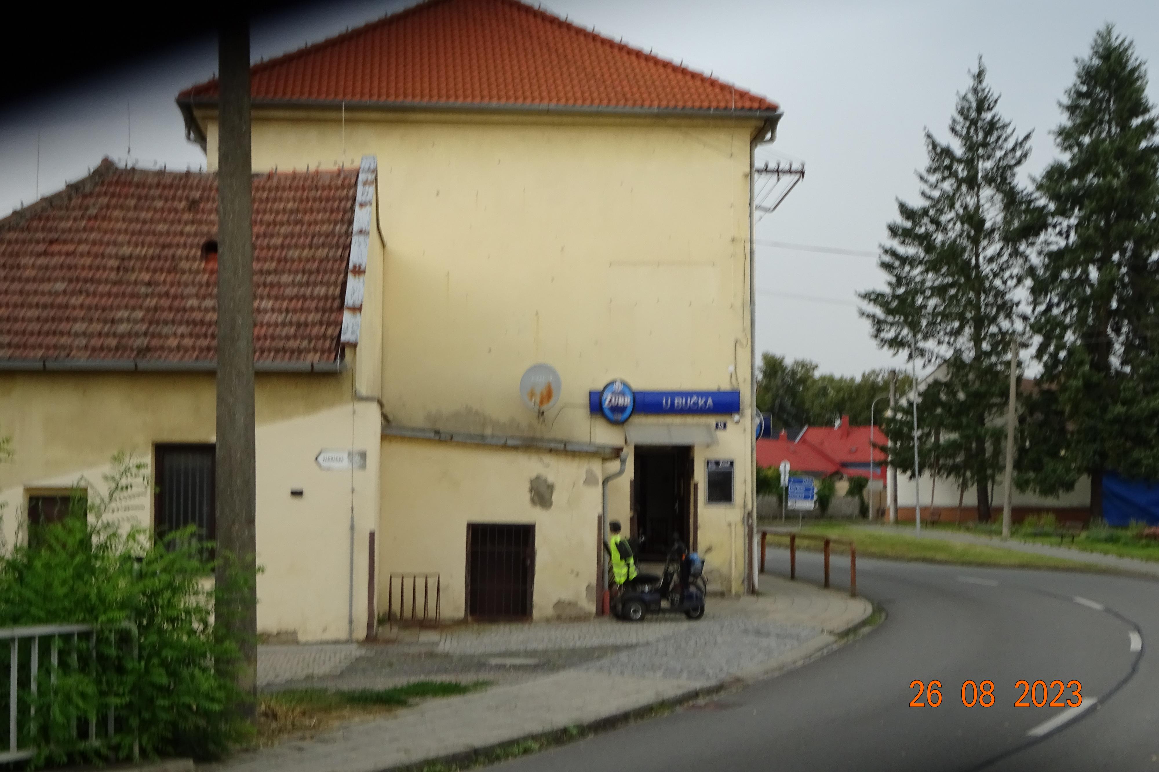 Hospoda U Bůčka foto 2