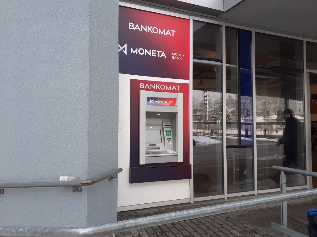 Bankomat MONETA Money Bank foto 2