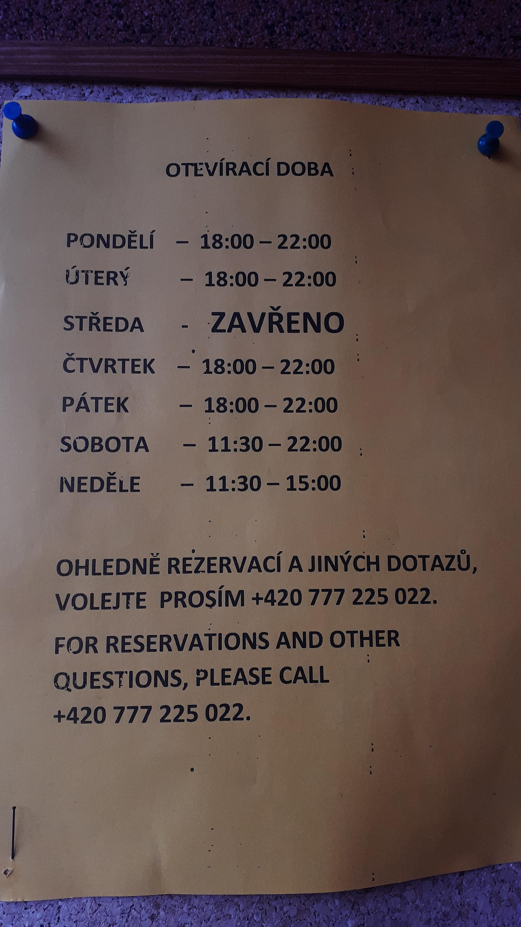 Restaurace Na Křižovatce foto 6