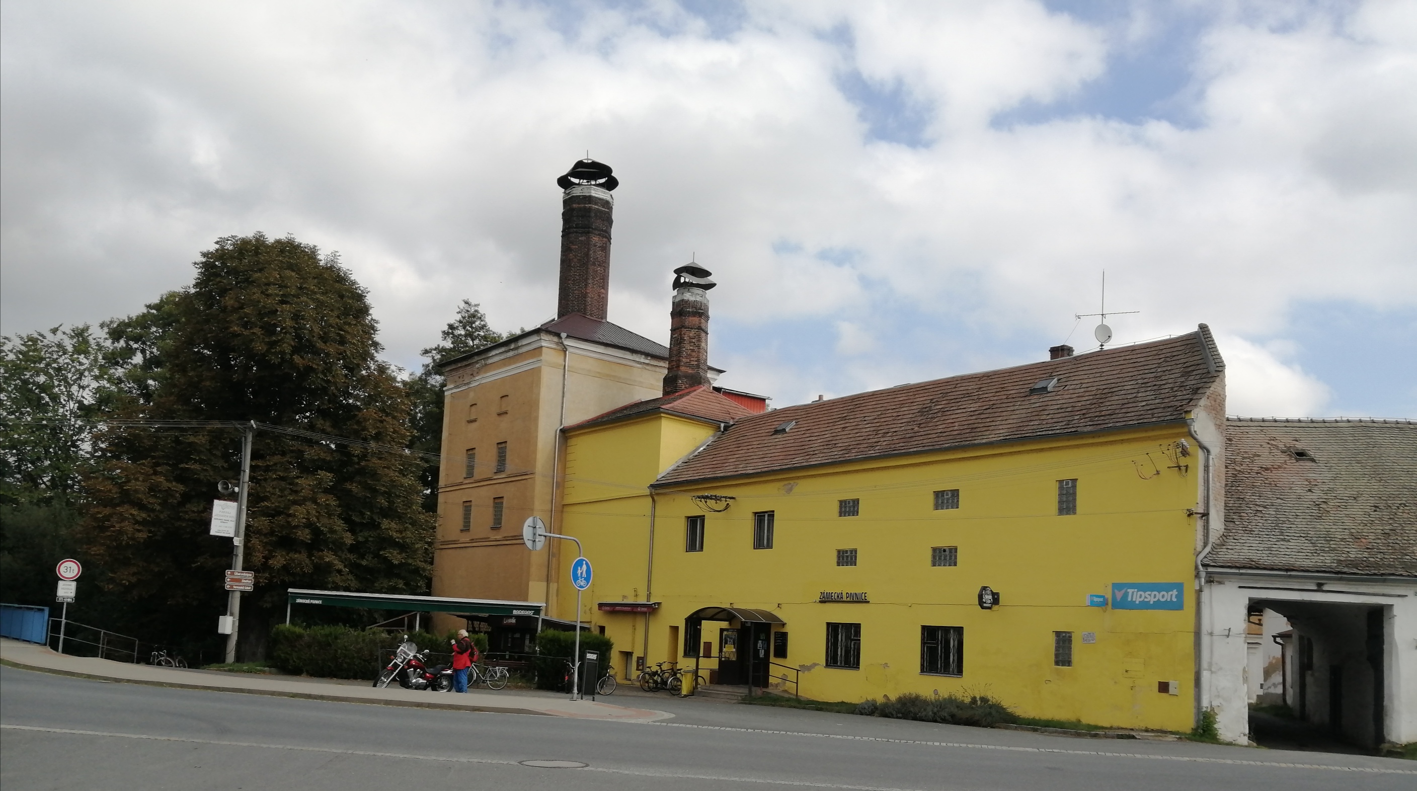 Zámecká pivnice foto 2