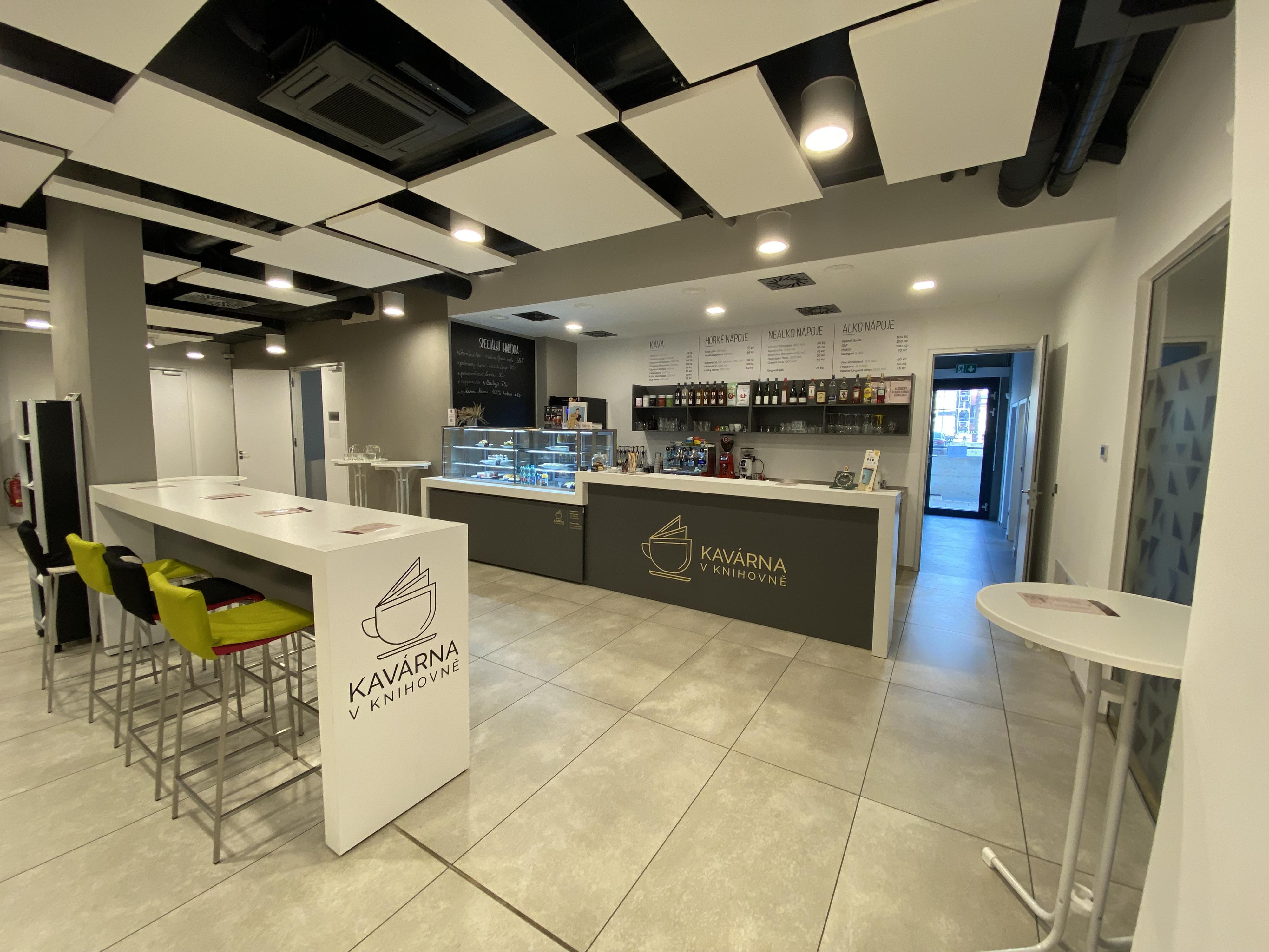 Kavárna v Knihovně