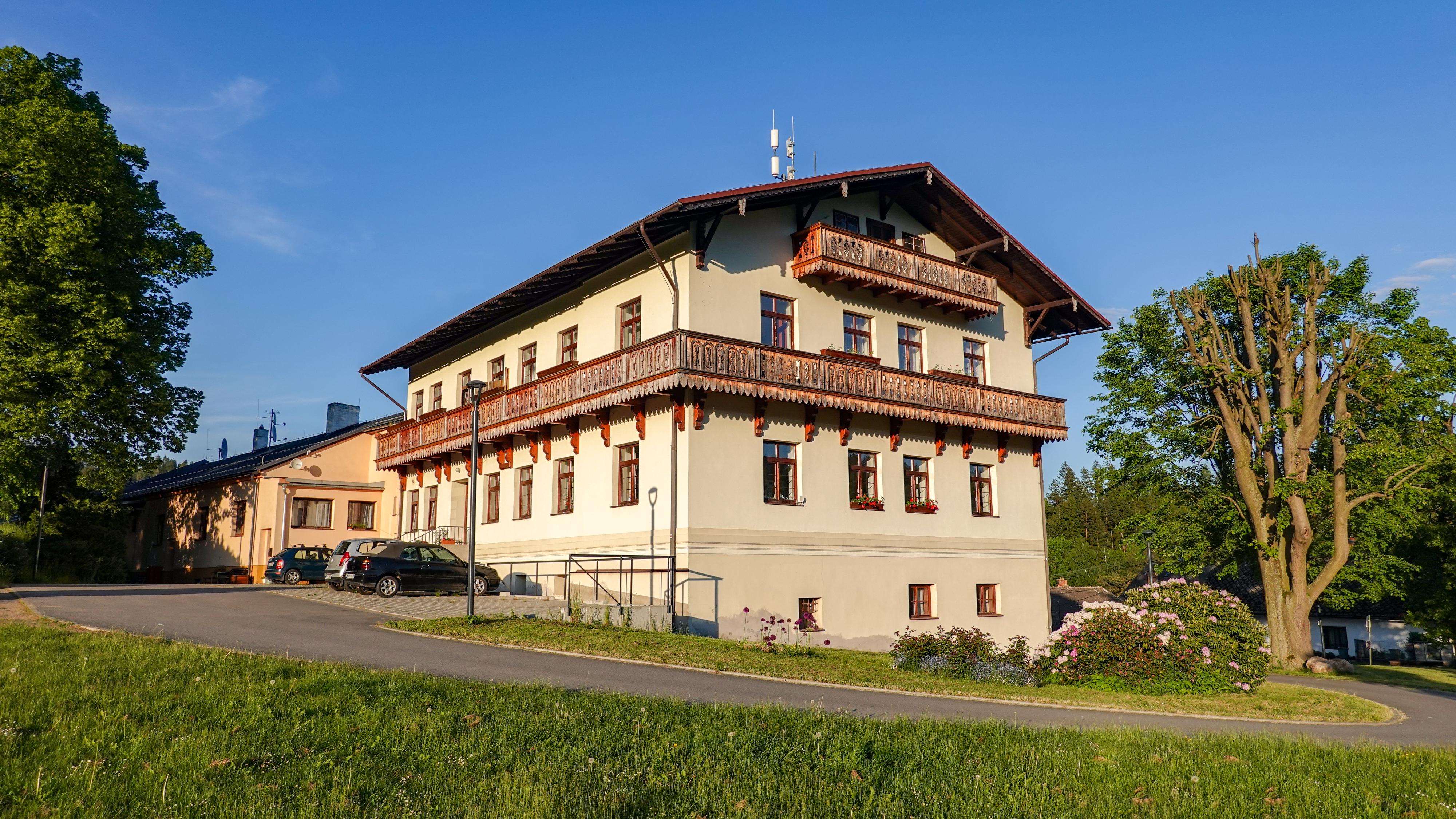 Dalečín - obecní úřad foto 4