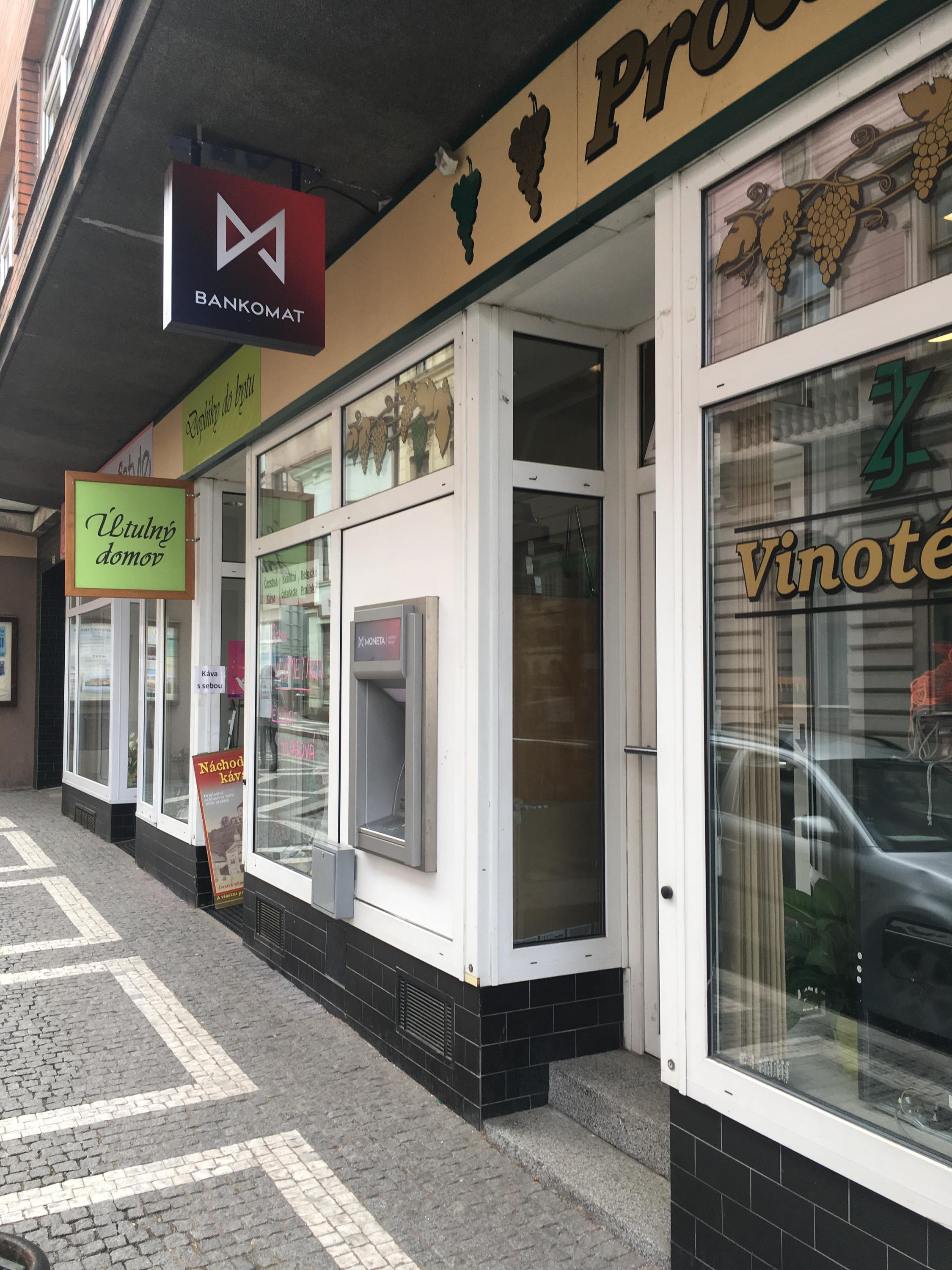 Bankomat MONETA Money Bank foto 2