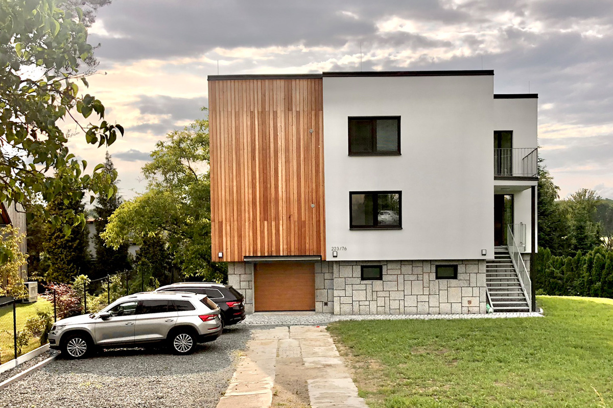 LION brand & story s.r.o.