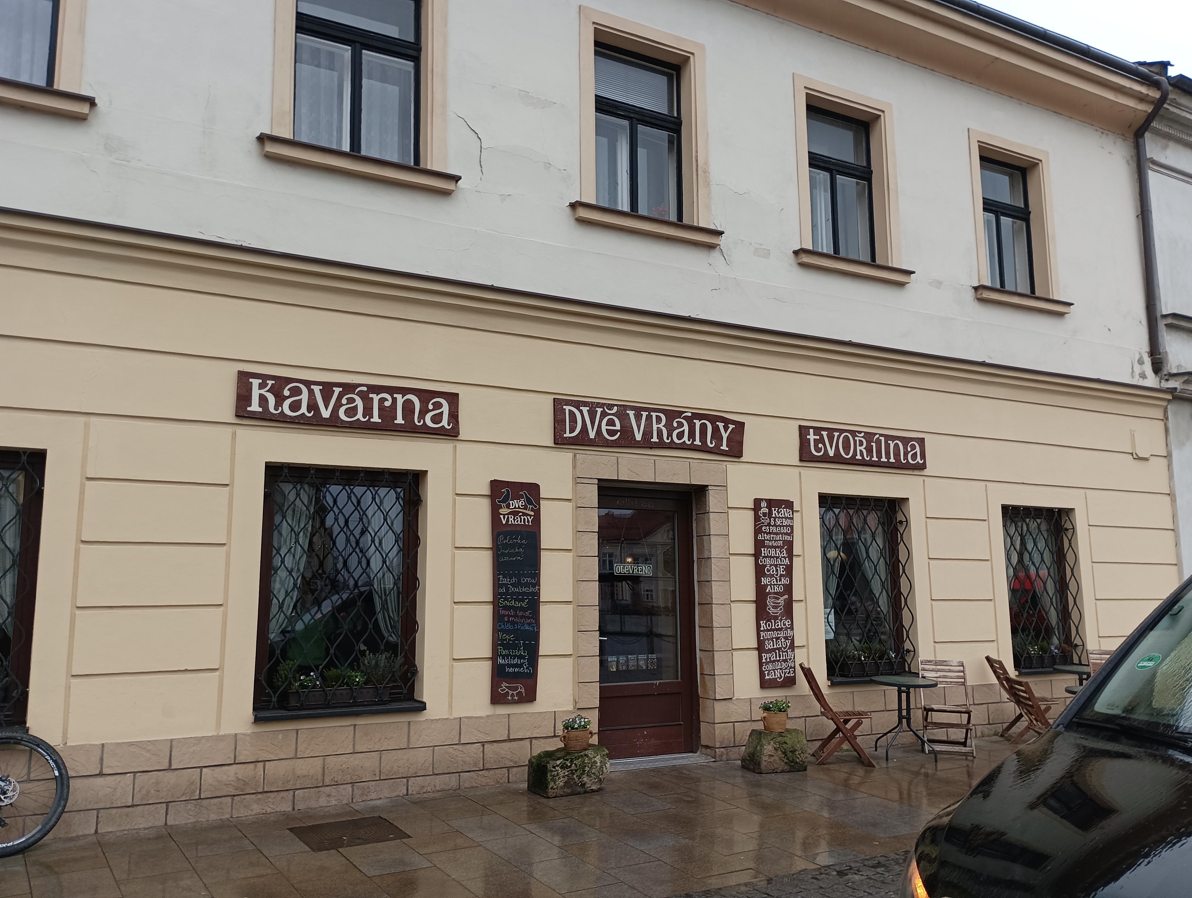 Kavárna Dvě vrány foto 4