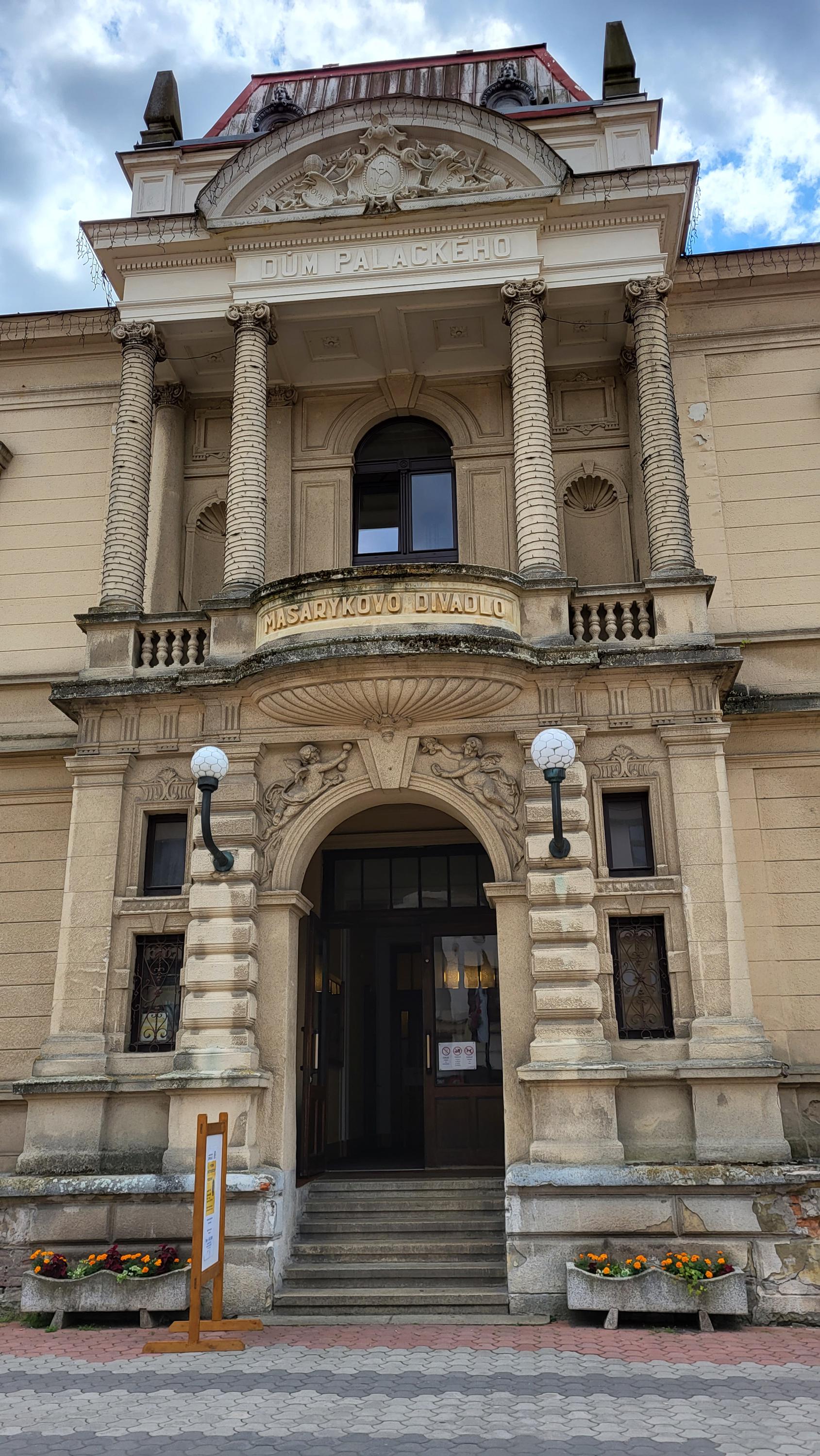 Masarykovo divadlo foto 6