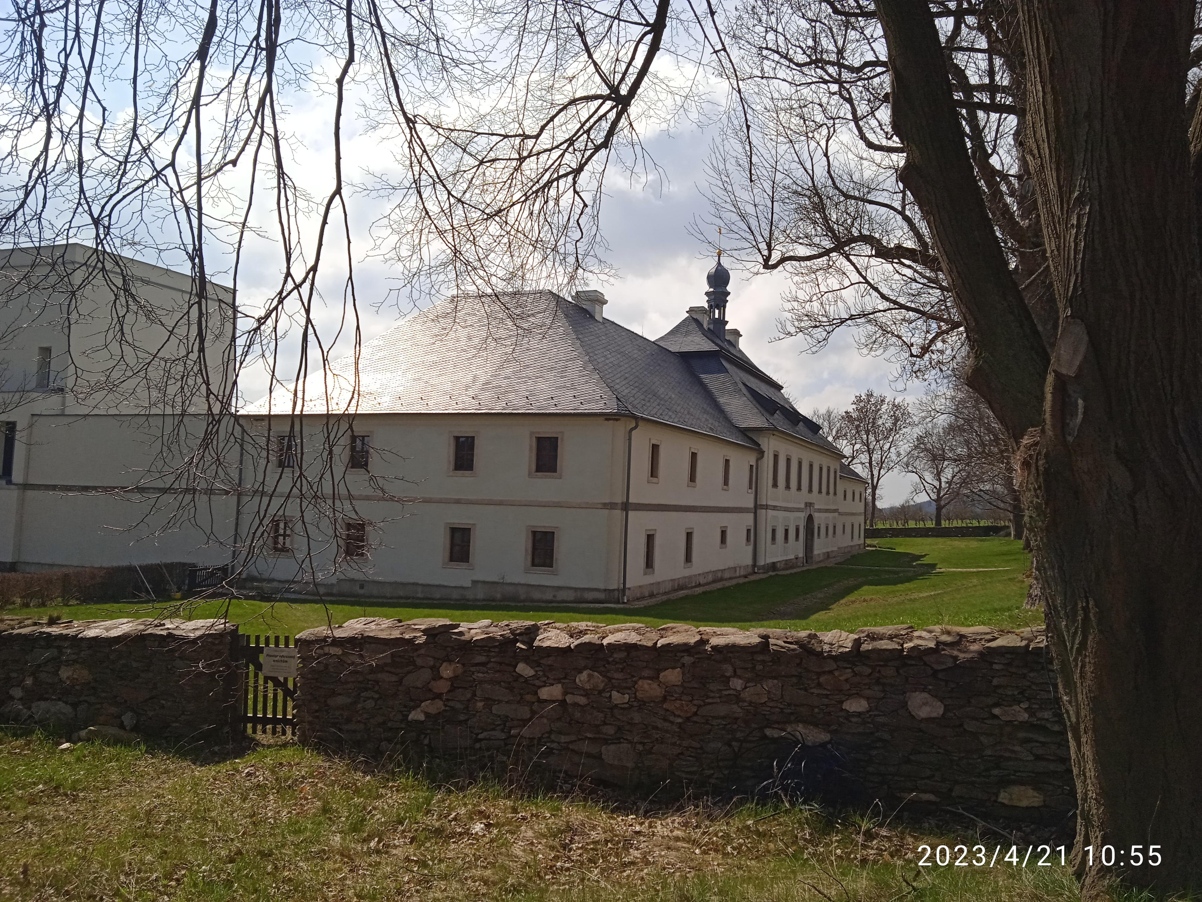 Opatství Nový Dvůr foto 2