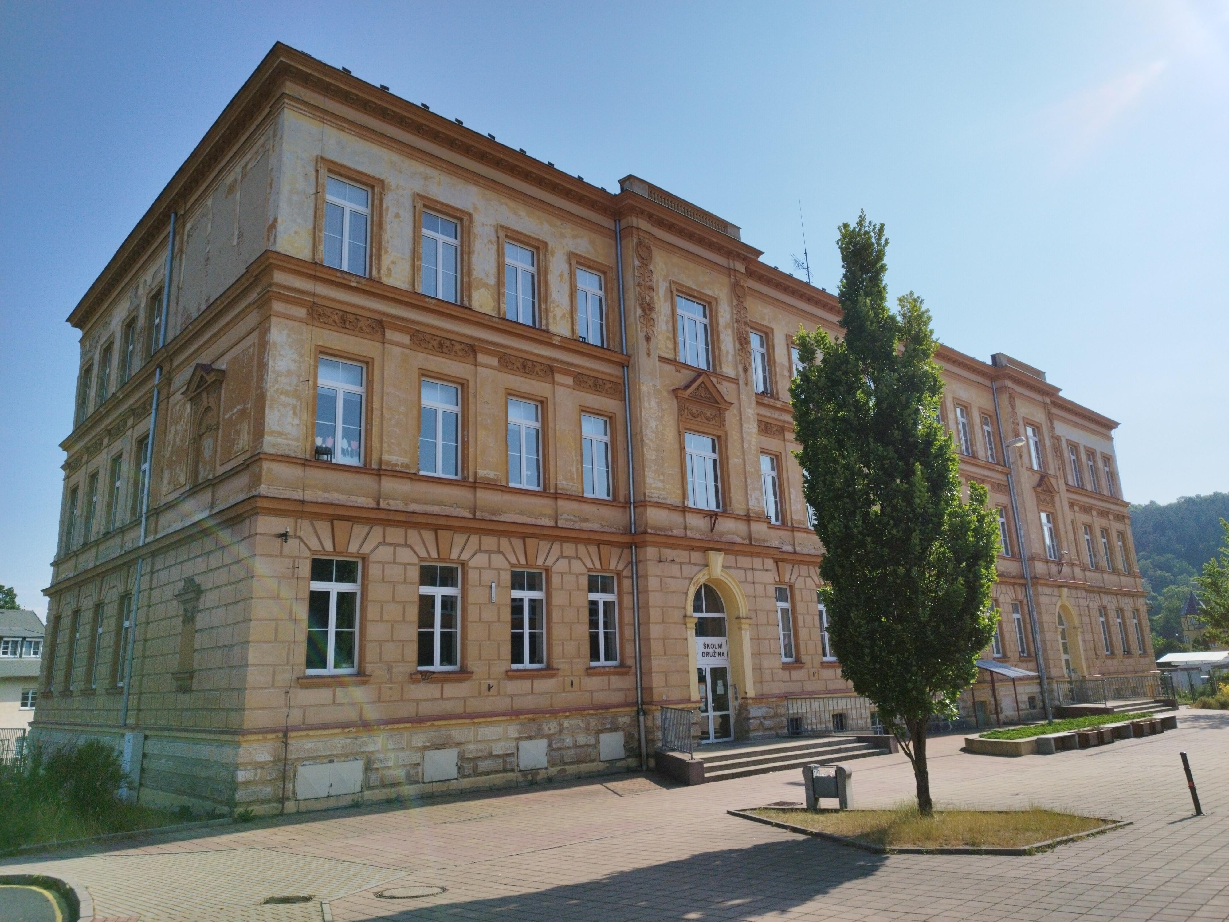 ZŠ Kynšperk nad Ohří foto 2