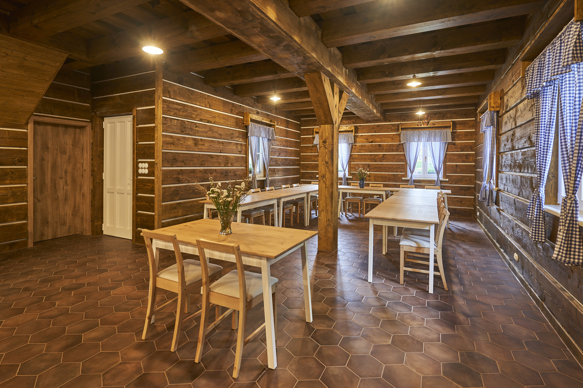 Mistři dřeva, s.r.o. foto 2