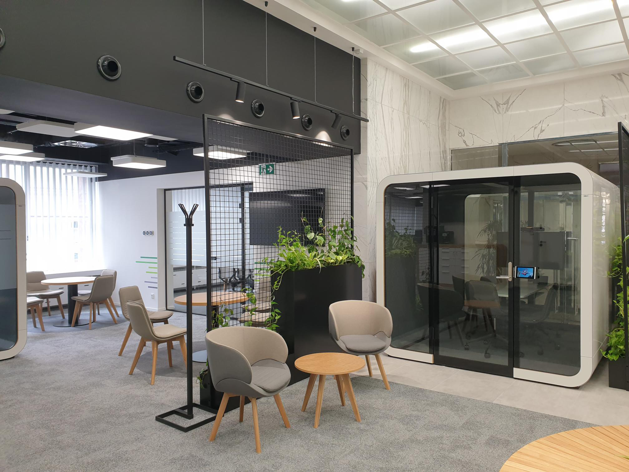 Komerční banka, a.s. foto 4