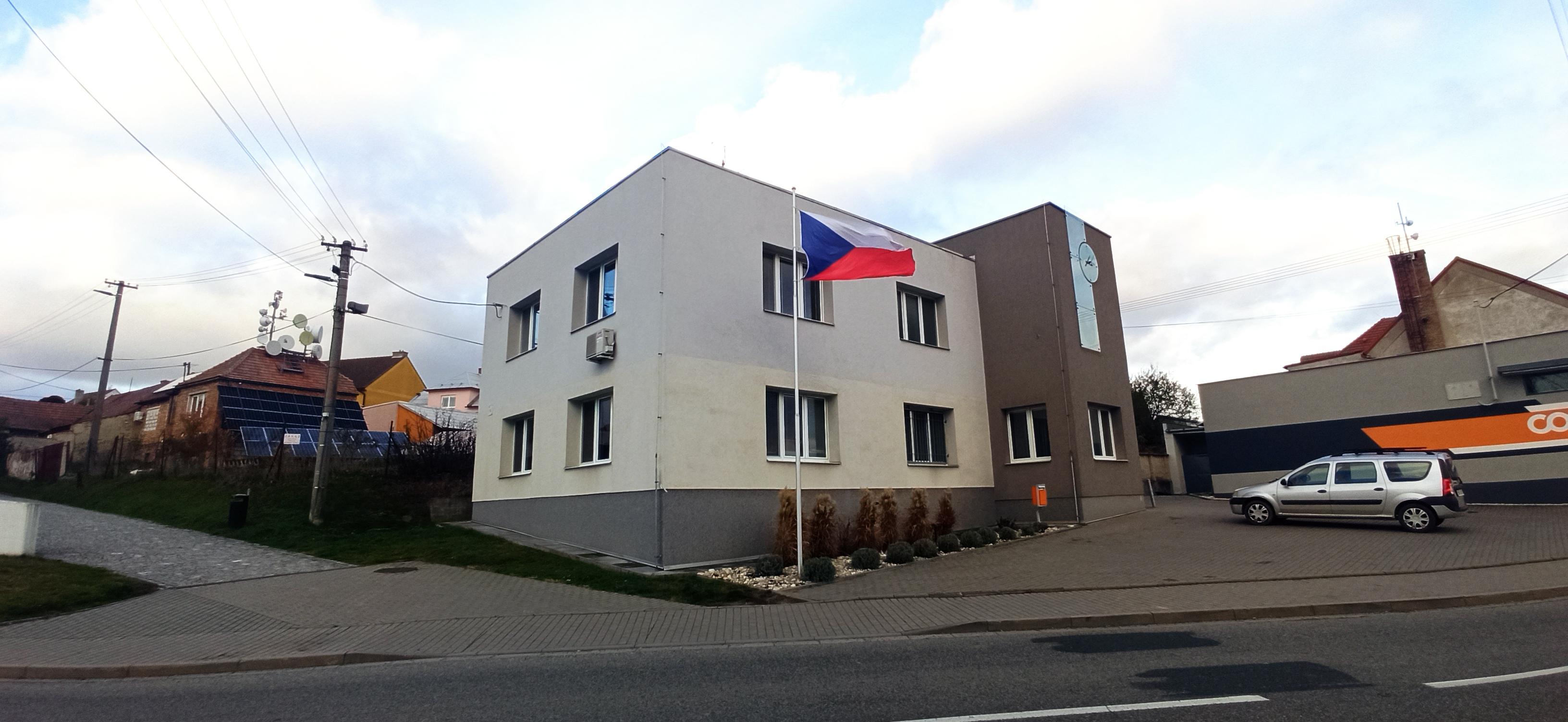 Bukovany - obecní úřad foto 2