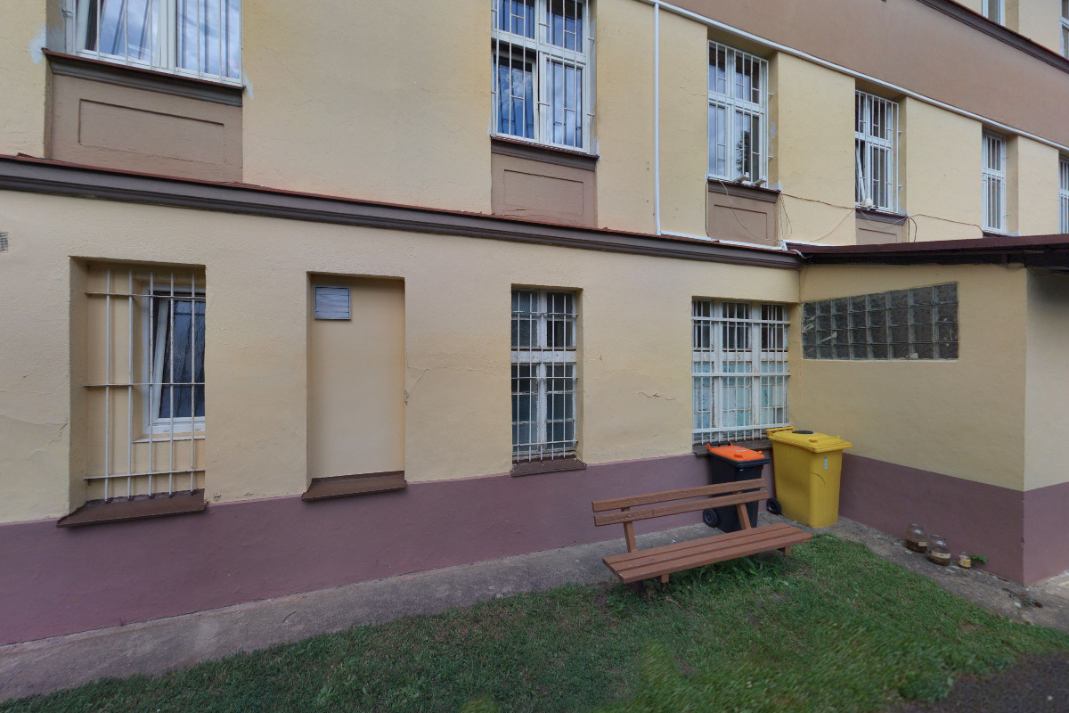 Střední zdravotnická škola a vyšší odborná škola Cheb - domov mládeže foto 2