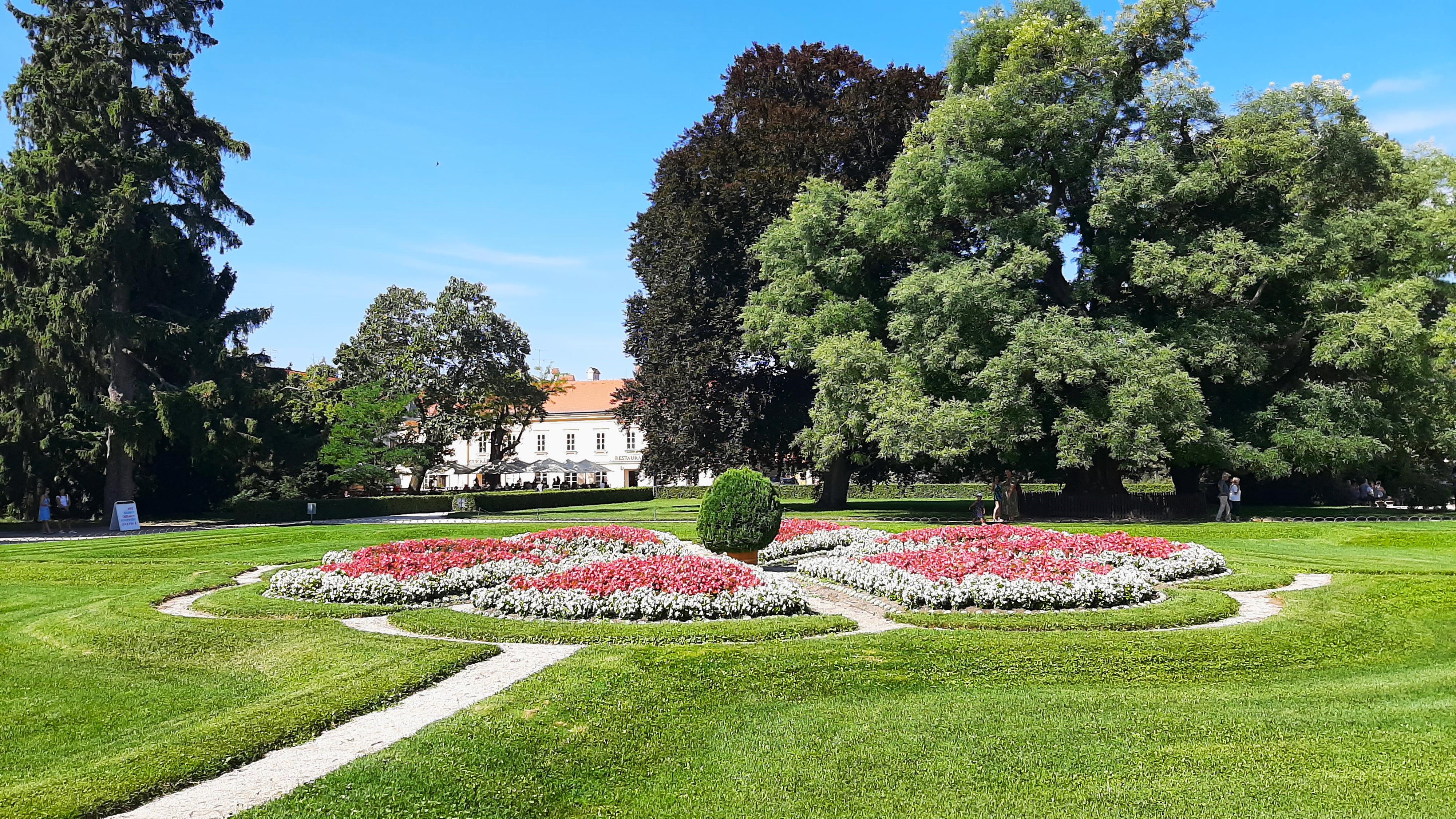 Zámecký hotel Lednice foto 2
