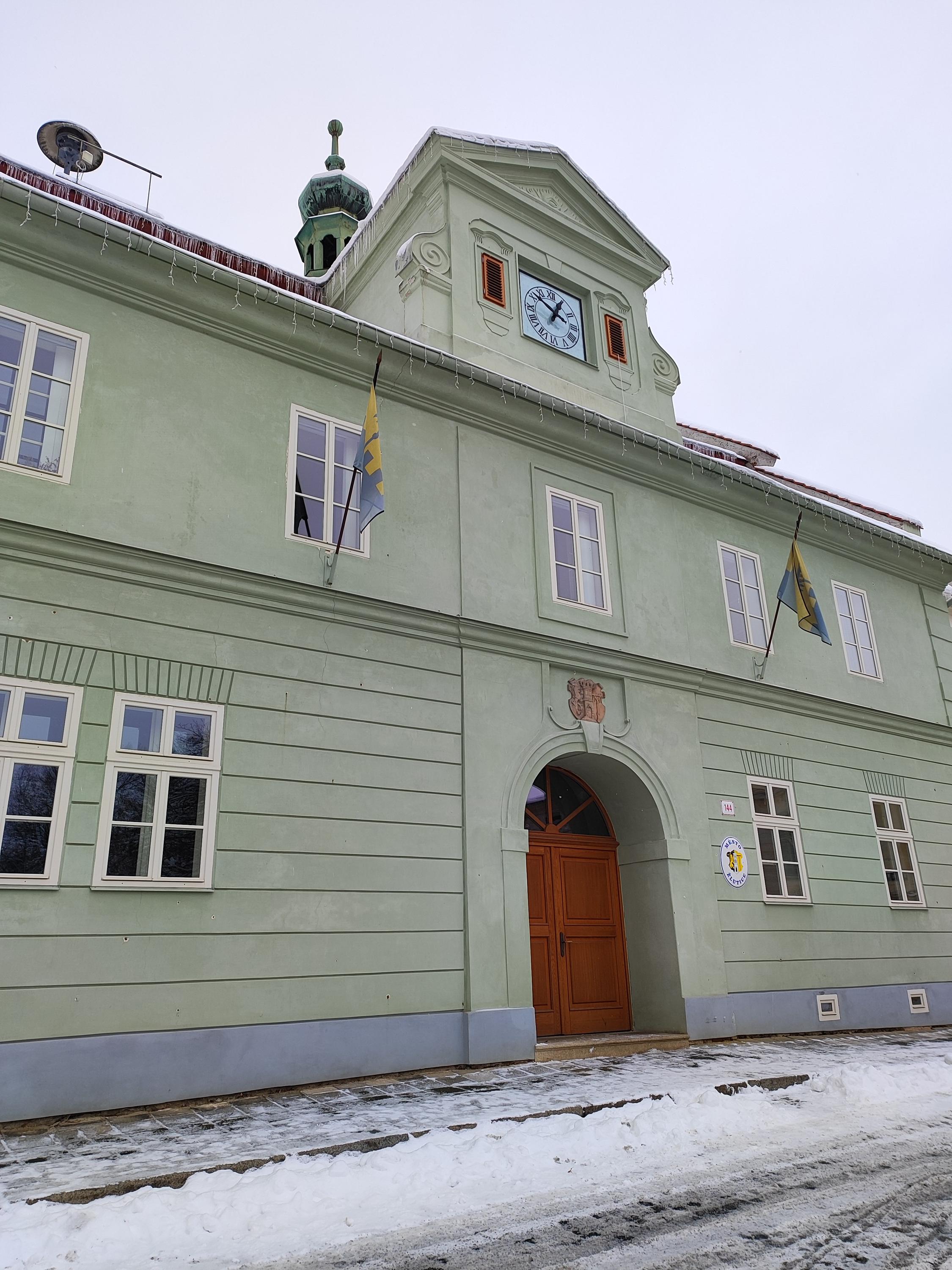 Žlutice - městský úřad foto 4
