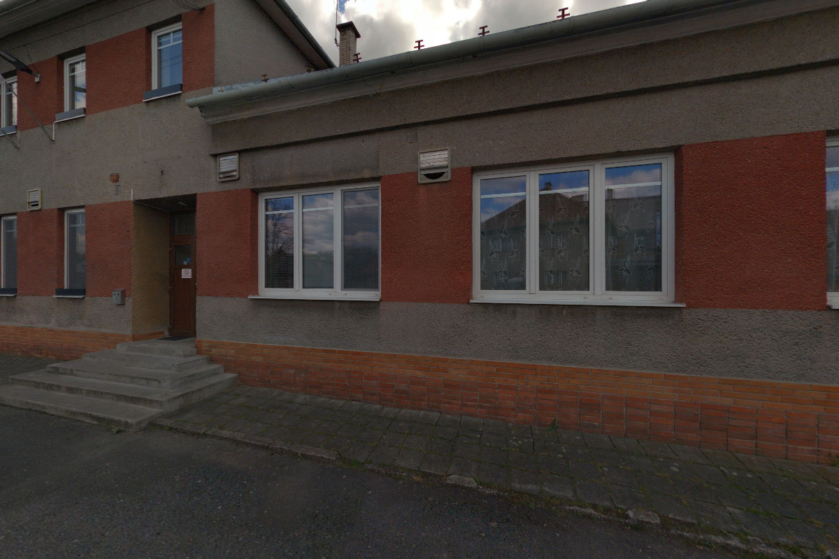 Obecní knihovna Kladeruby