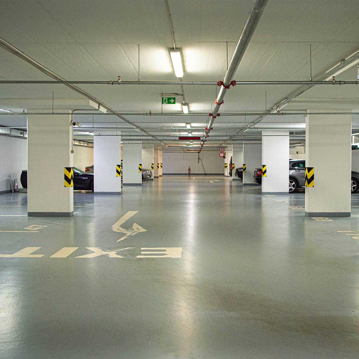 MR.PARKIT - Parking U Mlýnského kanálu - Rezidence Vltava foto 4