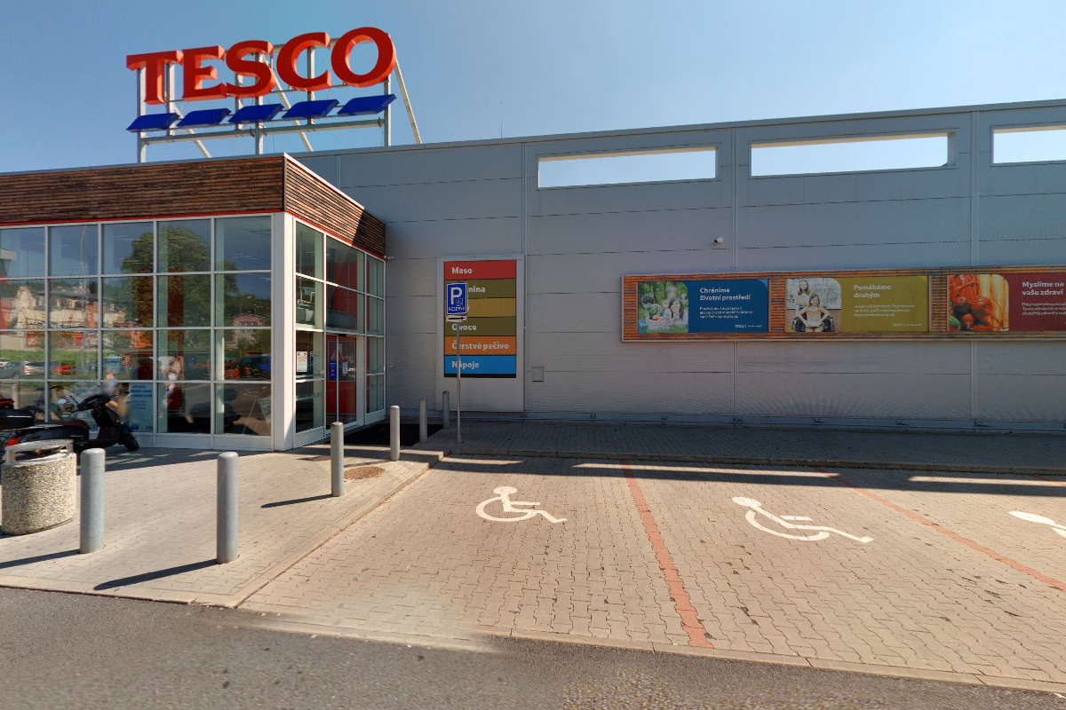 Restaurace v NC Tesco