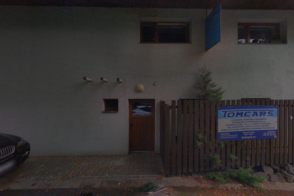 NEJLEVNĚJŠÍ POLEPY