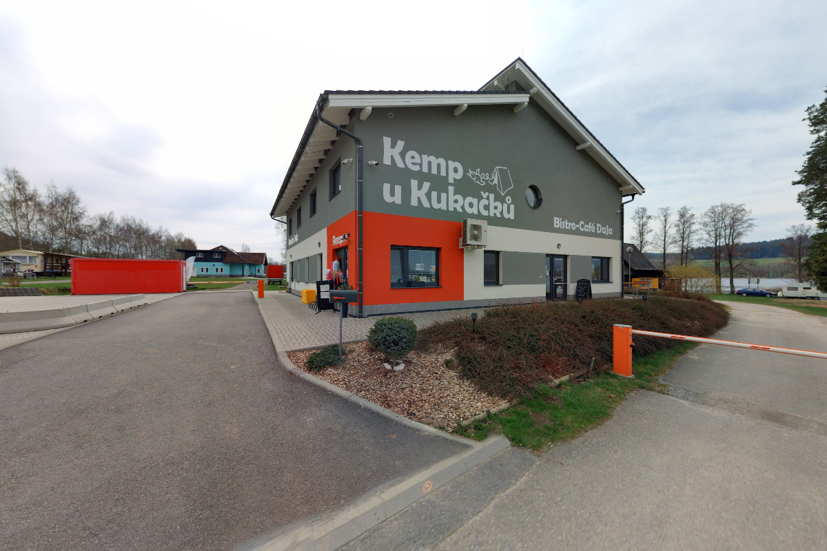 Půjčovna lodí a raftů MAZEL foto 5