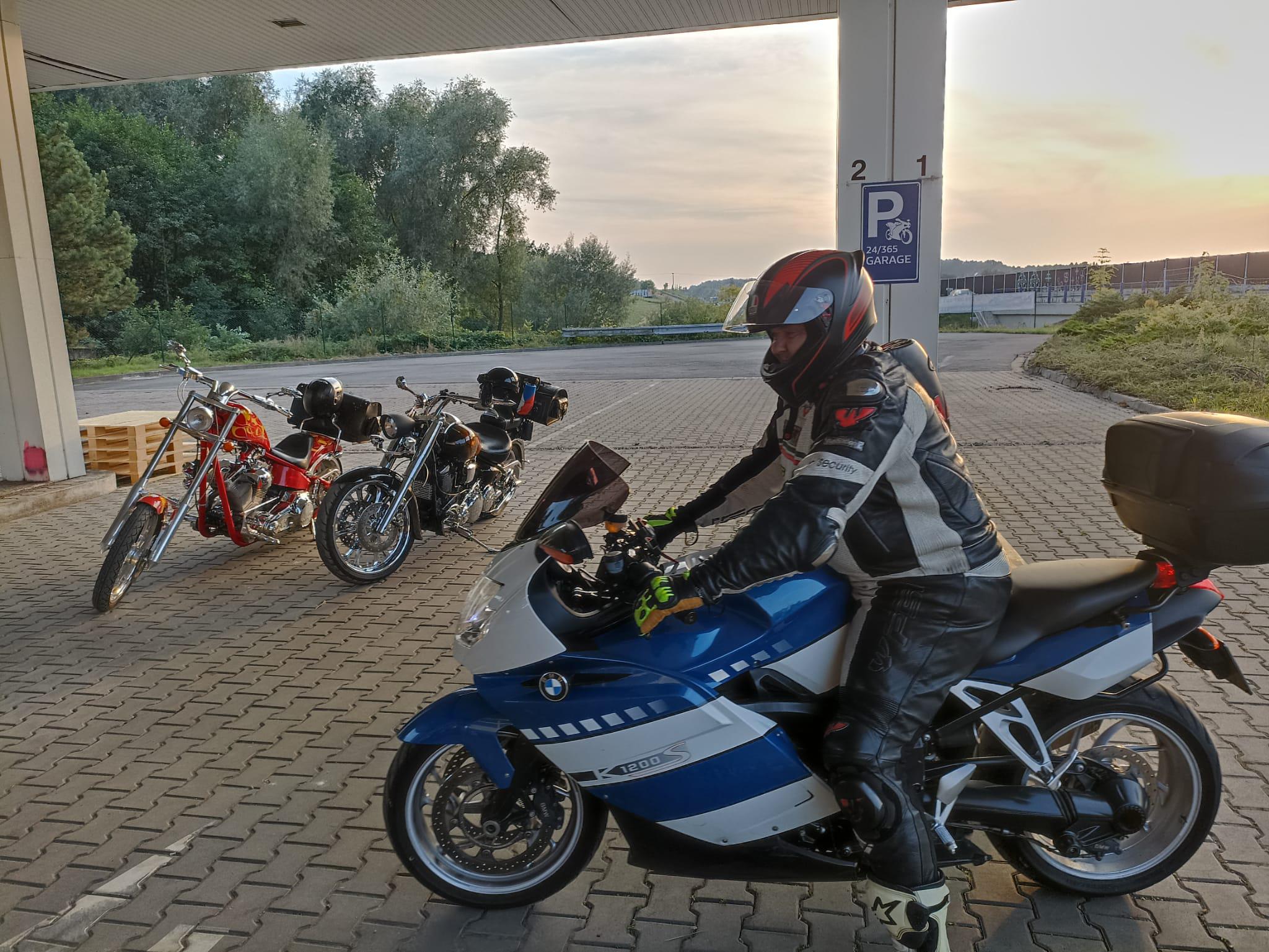 Moto pauza - Motoparking365 foto 3