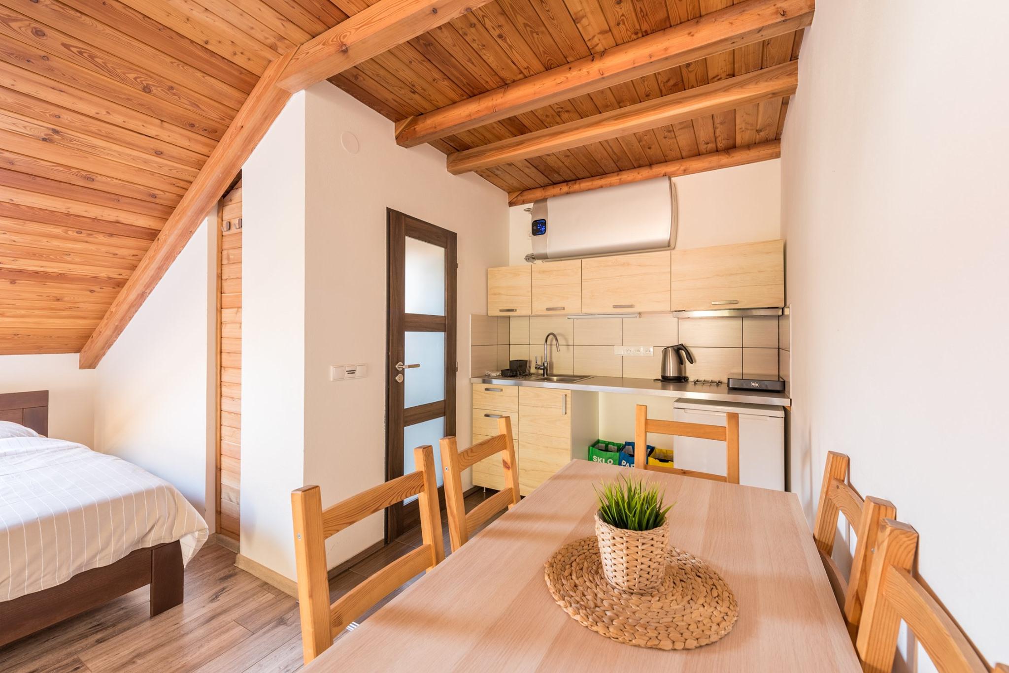 U Fialů - podkrovní apartmány foto 6