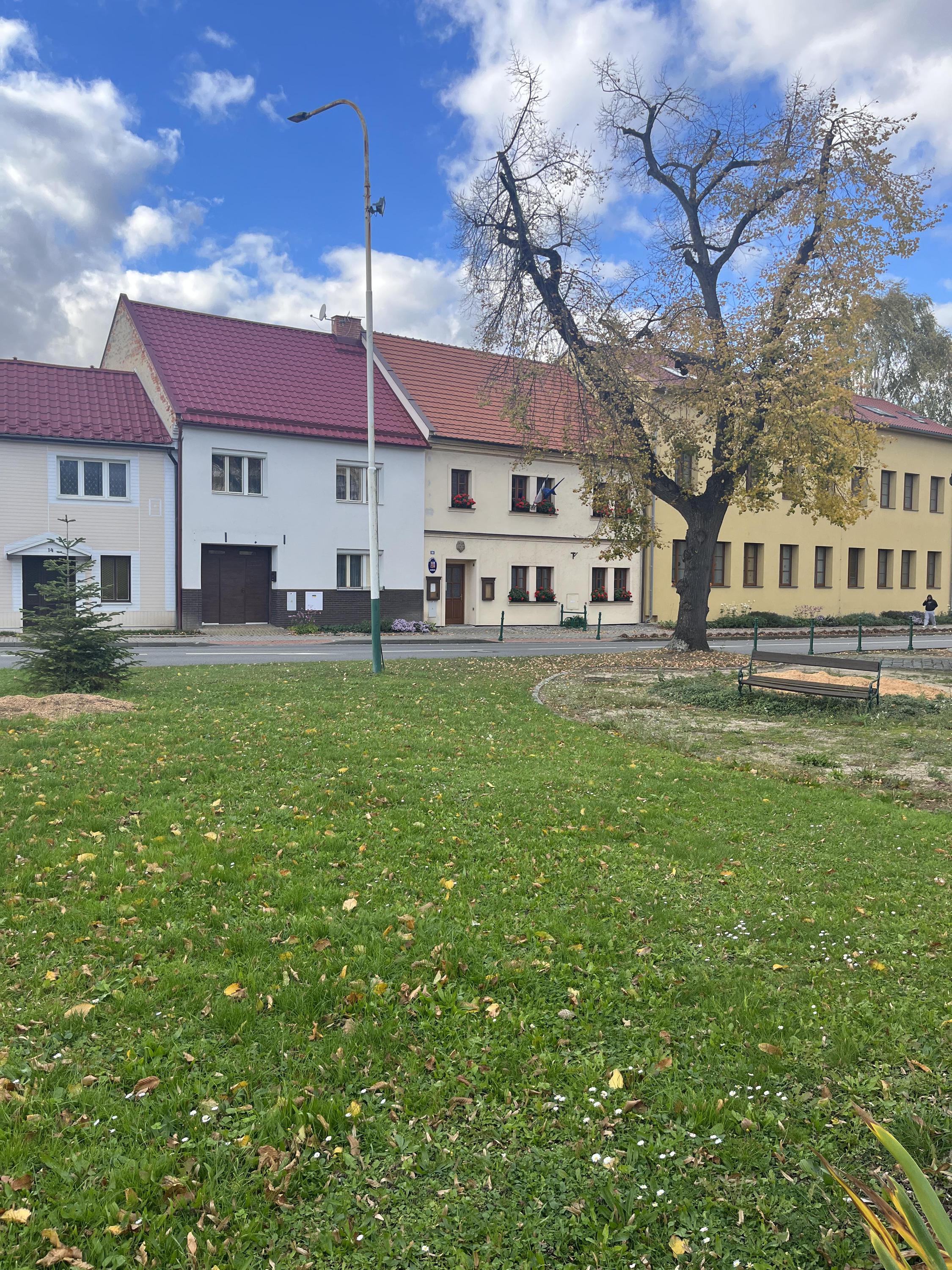 Mořice - obecní úřad foto 5