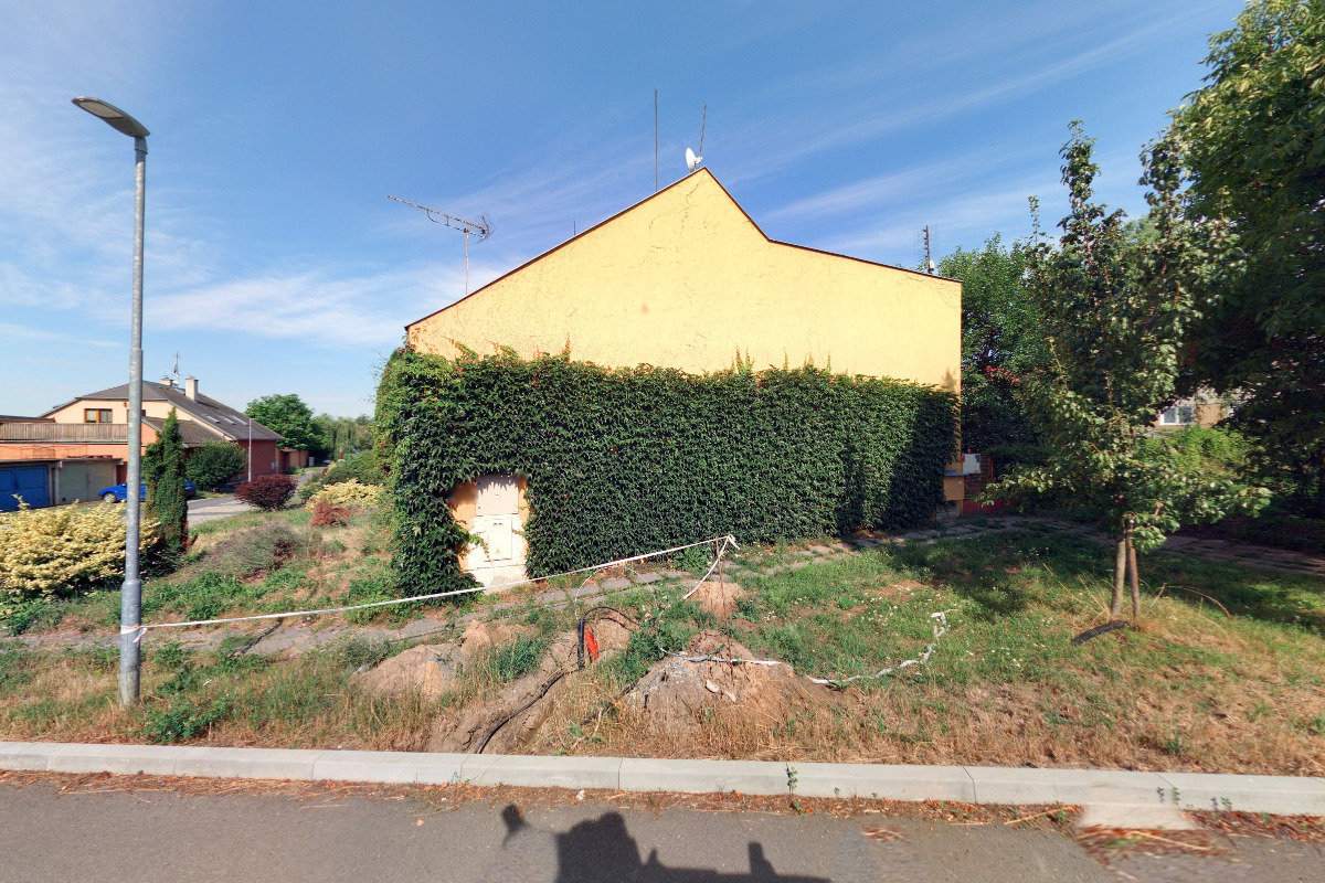 Luděk Novák- Opravy šicích strojů