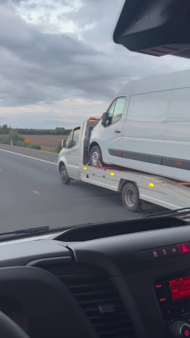 Odtahová služba Tvrz Transport foto 2 (náhled videa)