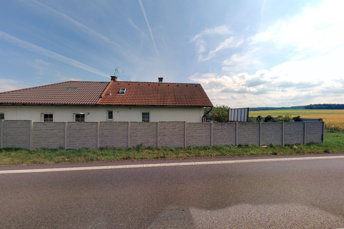 PNEUSERVIS - AUTODÍLNA Jiří Šimon