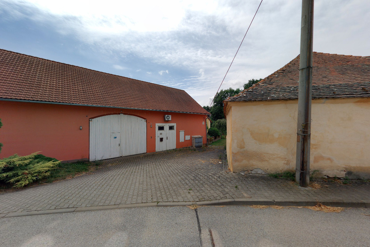 CH - PLAST, spol. s r.o.