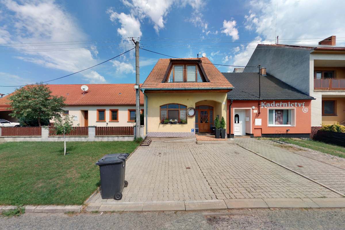 Trochu lásky - kadeřnictví Kovárová