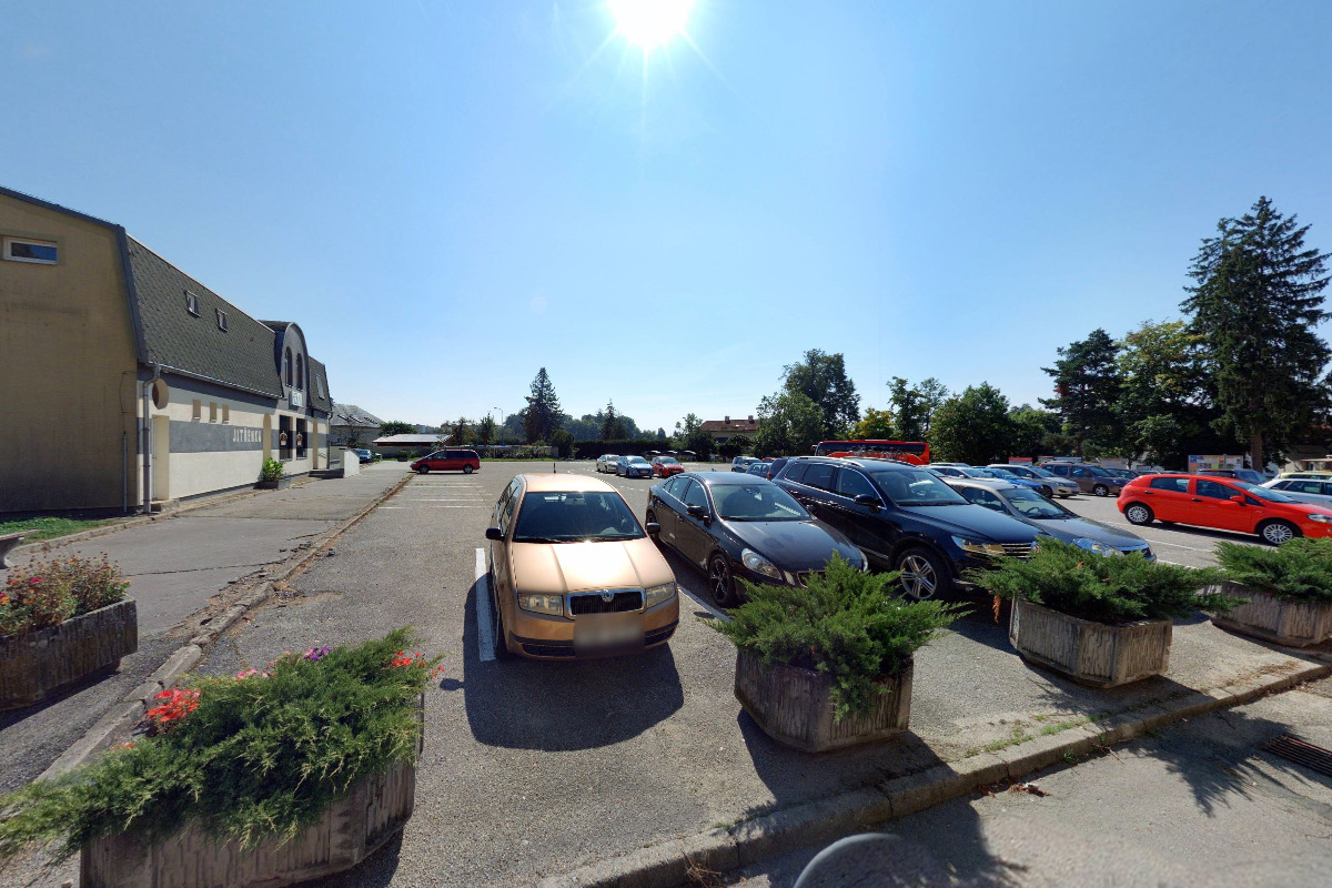 Dobíjecí stanice E.ON Drive