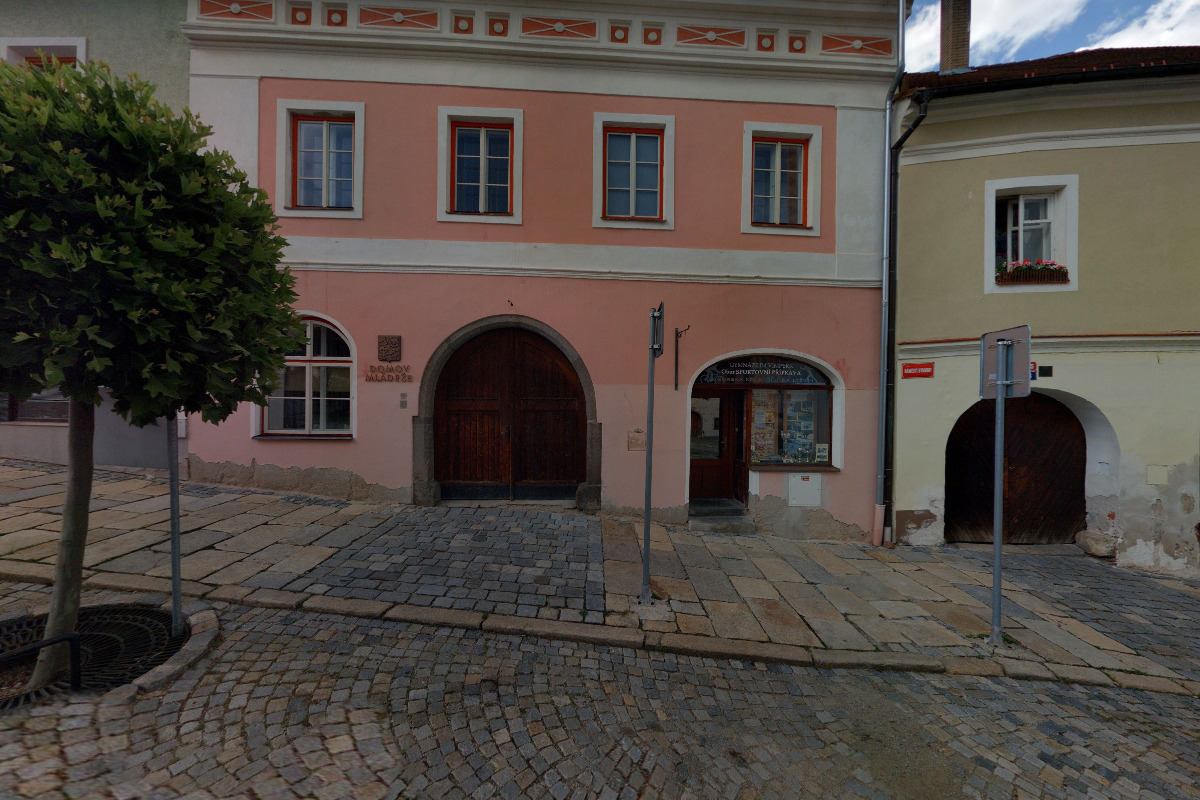 Domov mládeže - Všeobecné a sportovní gymnázium