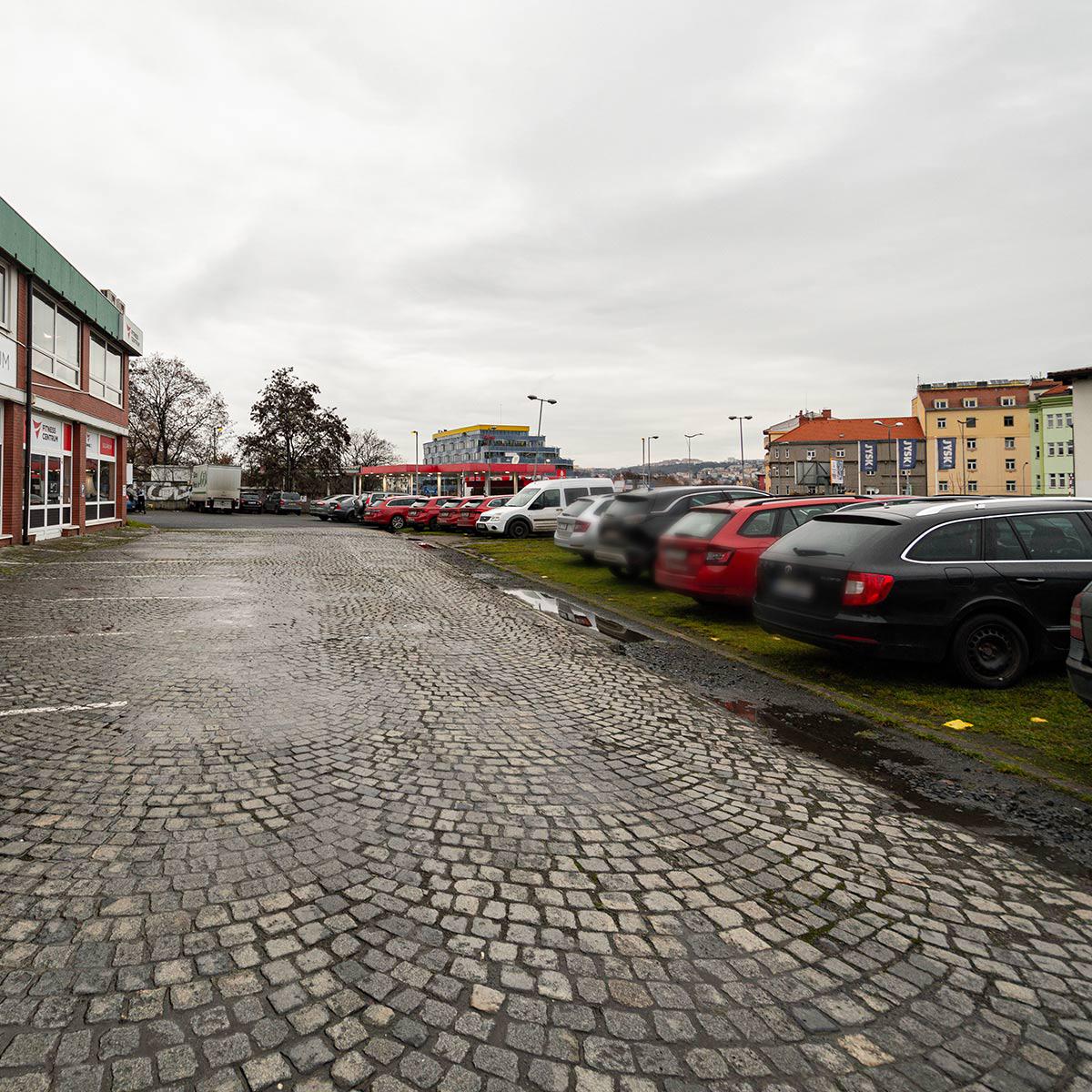 MR.PARKIT - Parking Stará Spojovací 2263/9 foto 2