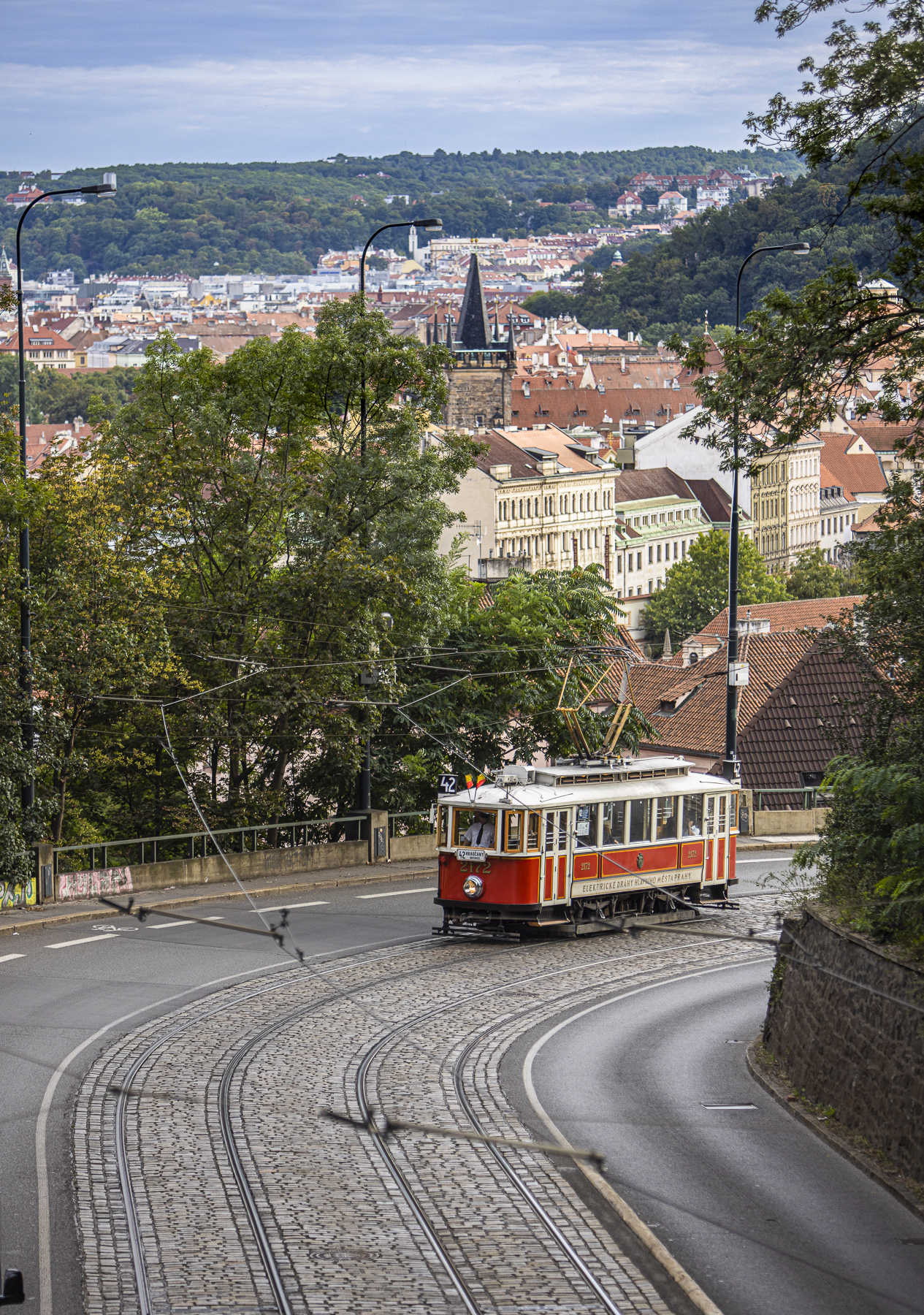 Turistická tramvaj - okružní linka 42 foto 3