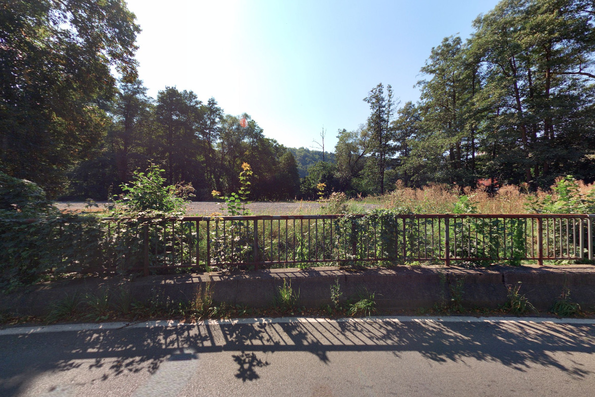 Půjčovna lodí Leština