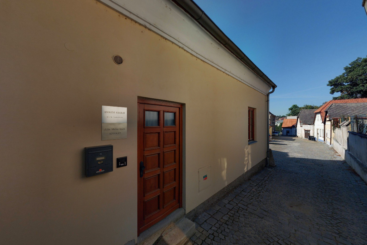 Mgr. MICHAL STACH, advokát foto 2