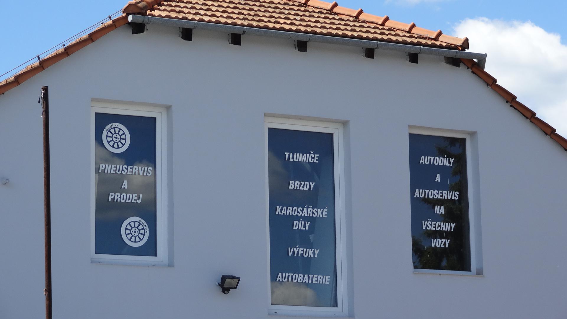 Autoservis a pneuservis Soběšice foto 4