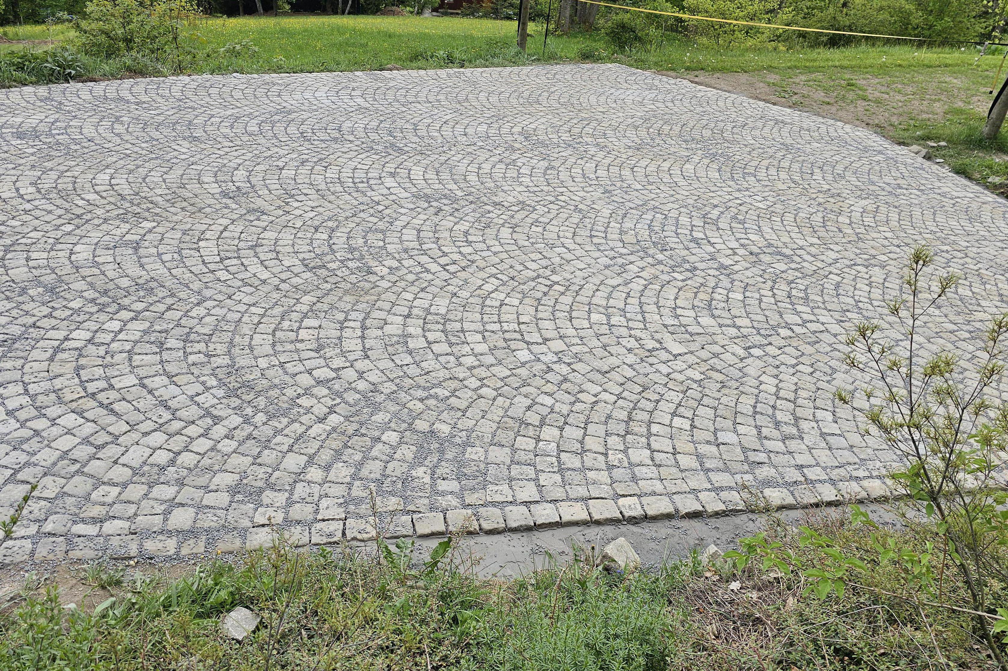 Dlaždičske práce Ivan Petryshche