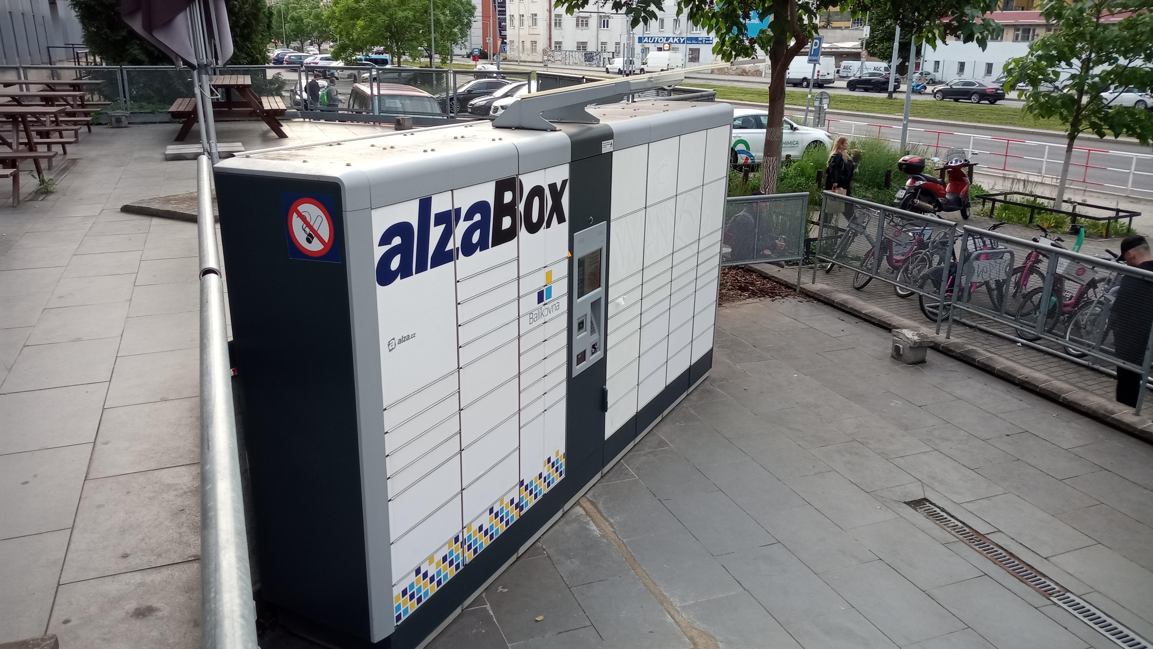AlzaBox foto 5